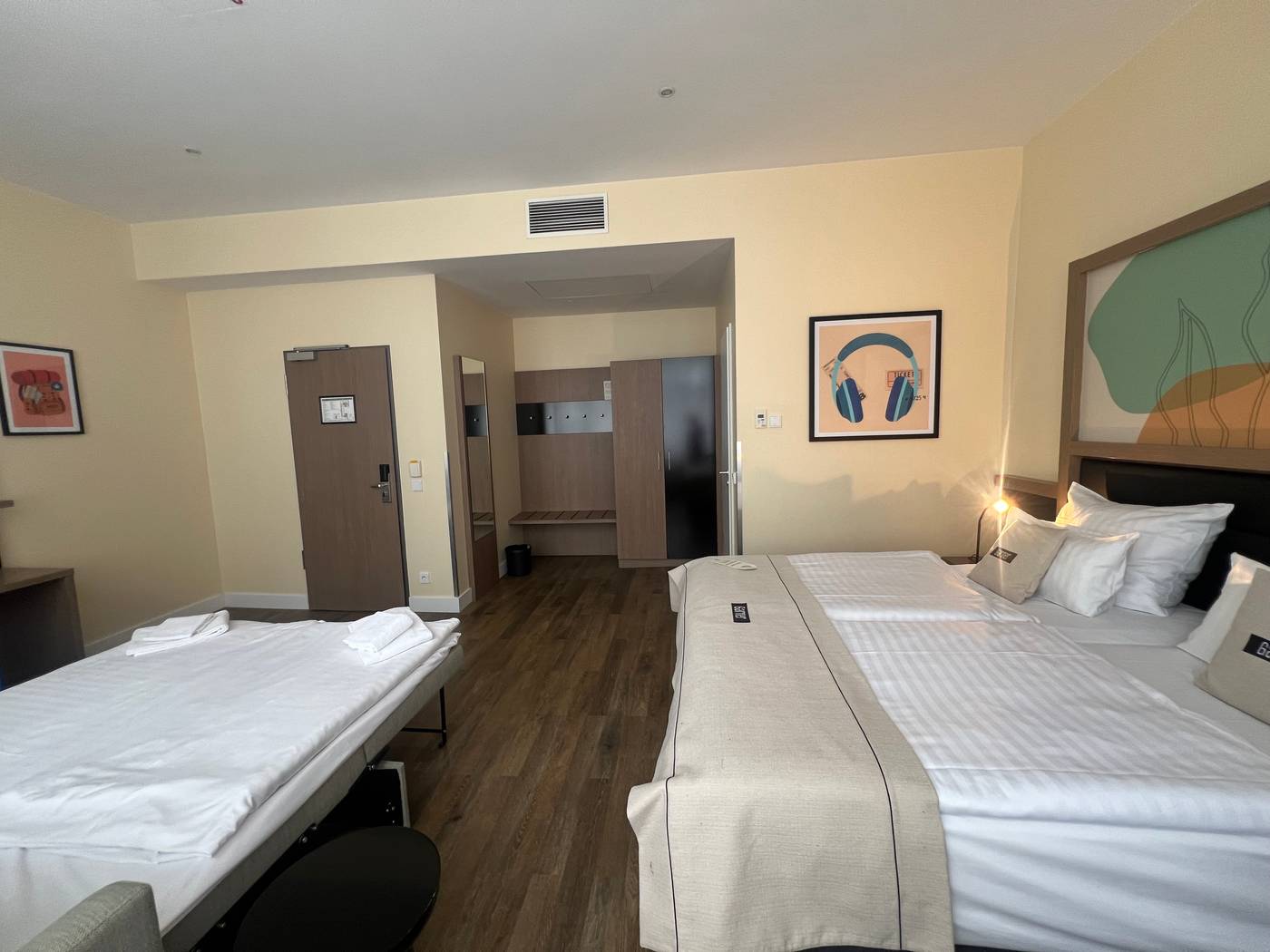 Select-Hotel-Style-Berlin-Room-36