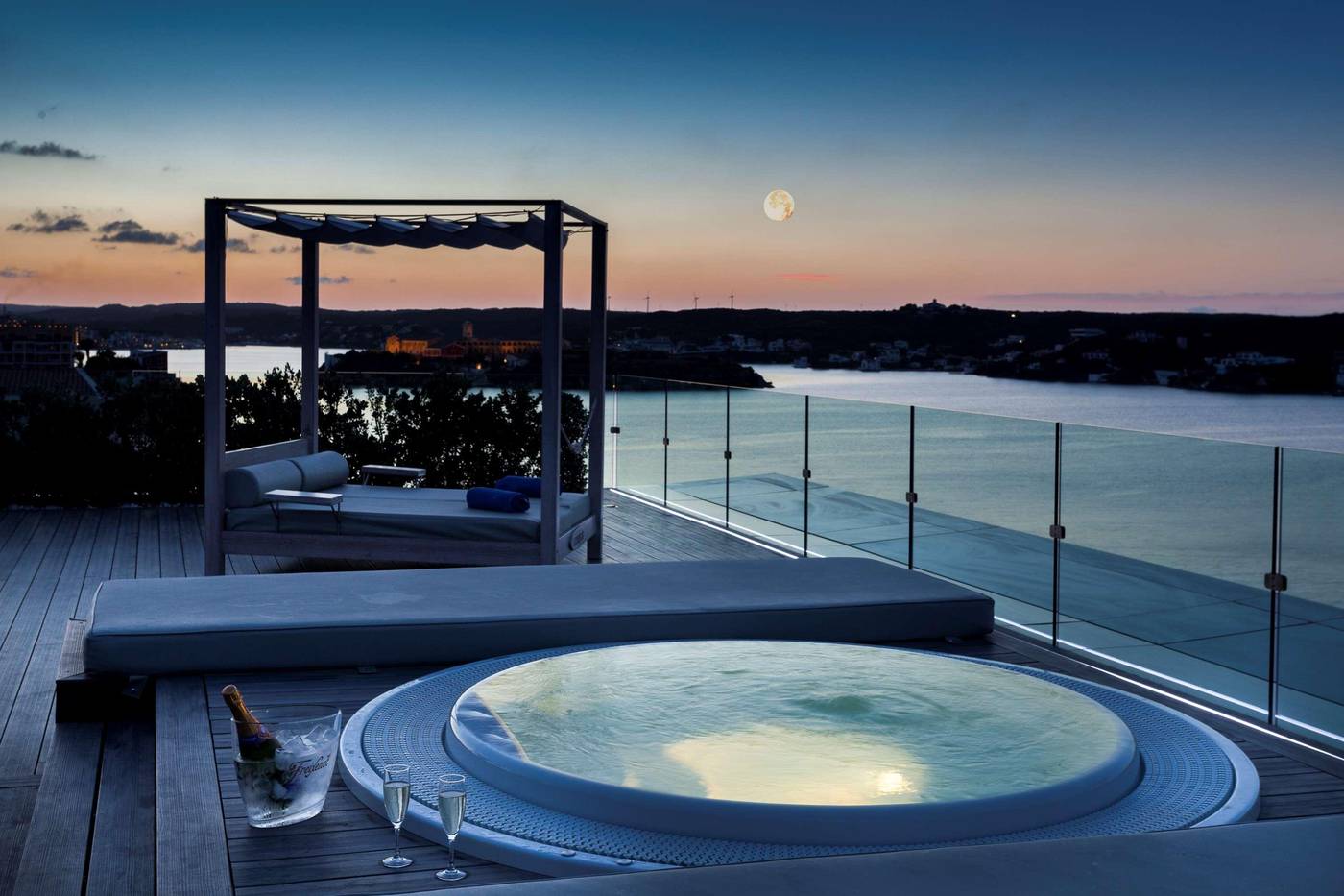 Barcel-----Hamilton-Menorca-Restaurant-64