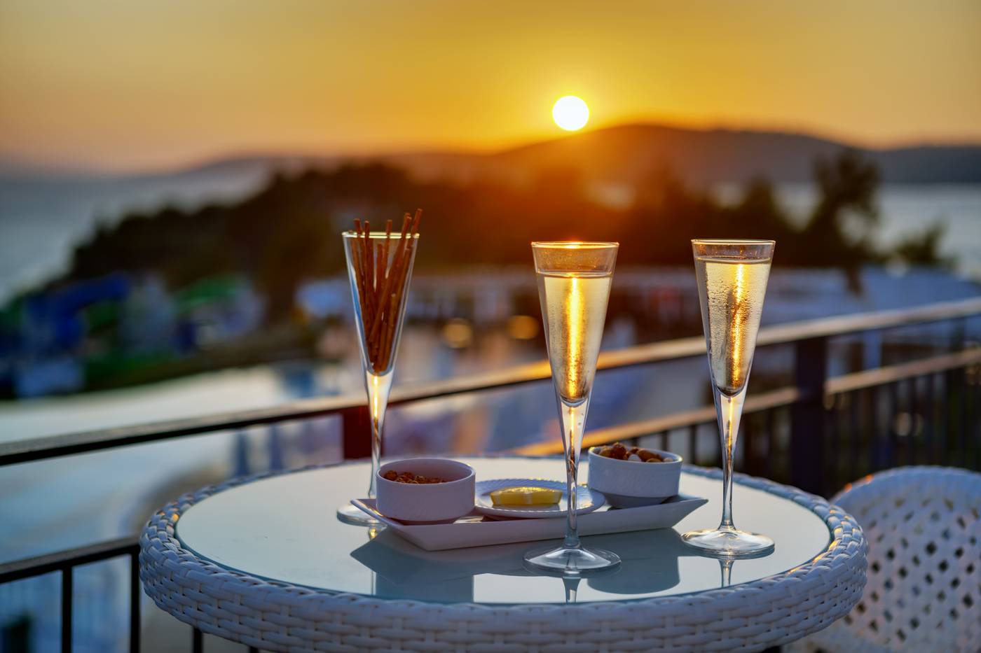 La-Blanche-Island-Bar-75