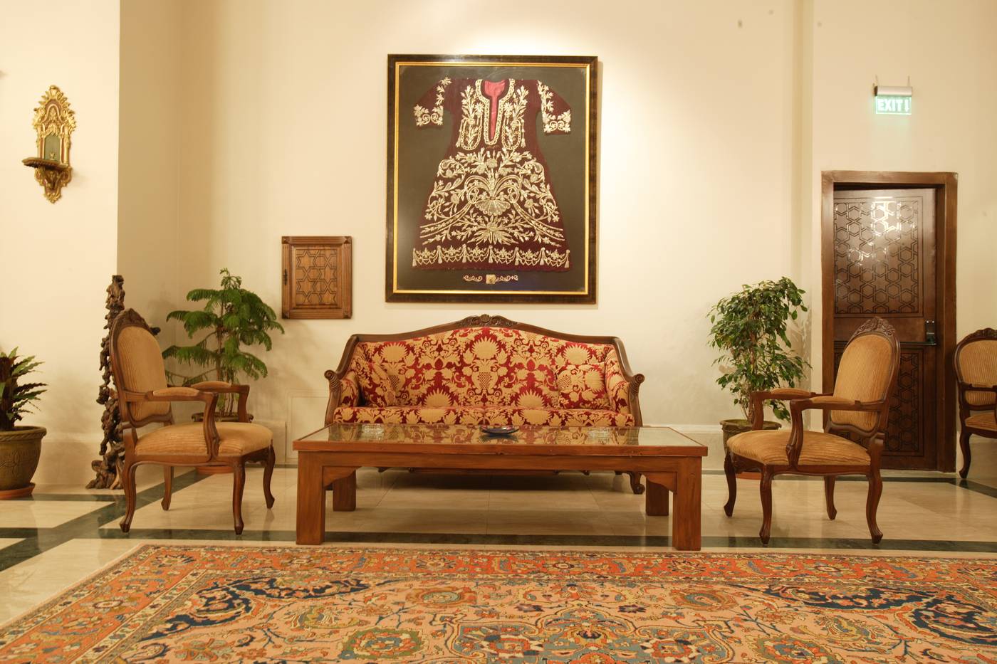 Sultanhan-Boutique-Lobby-11