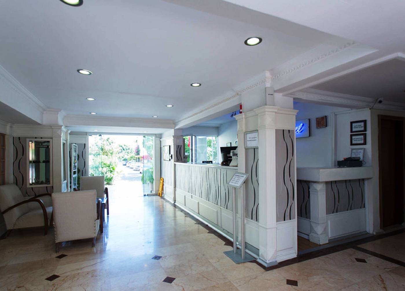 Blue-Lagoon-Hotel-Marmaris-Lobby-29