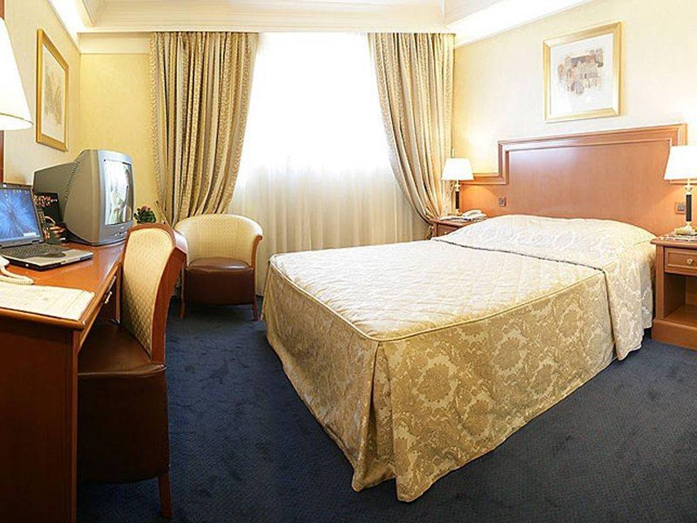 Palace Hotel Zagreb-Croatia-ZAGREB-General view-7