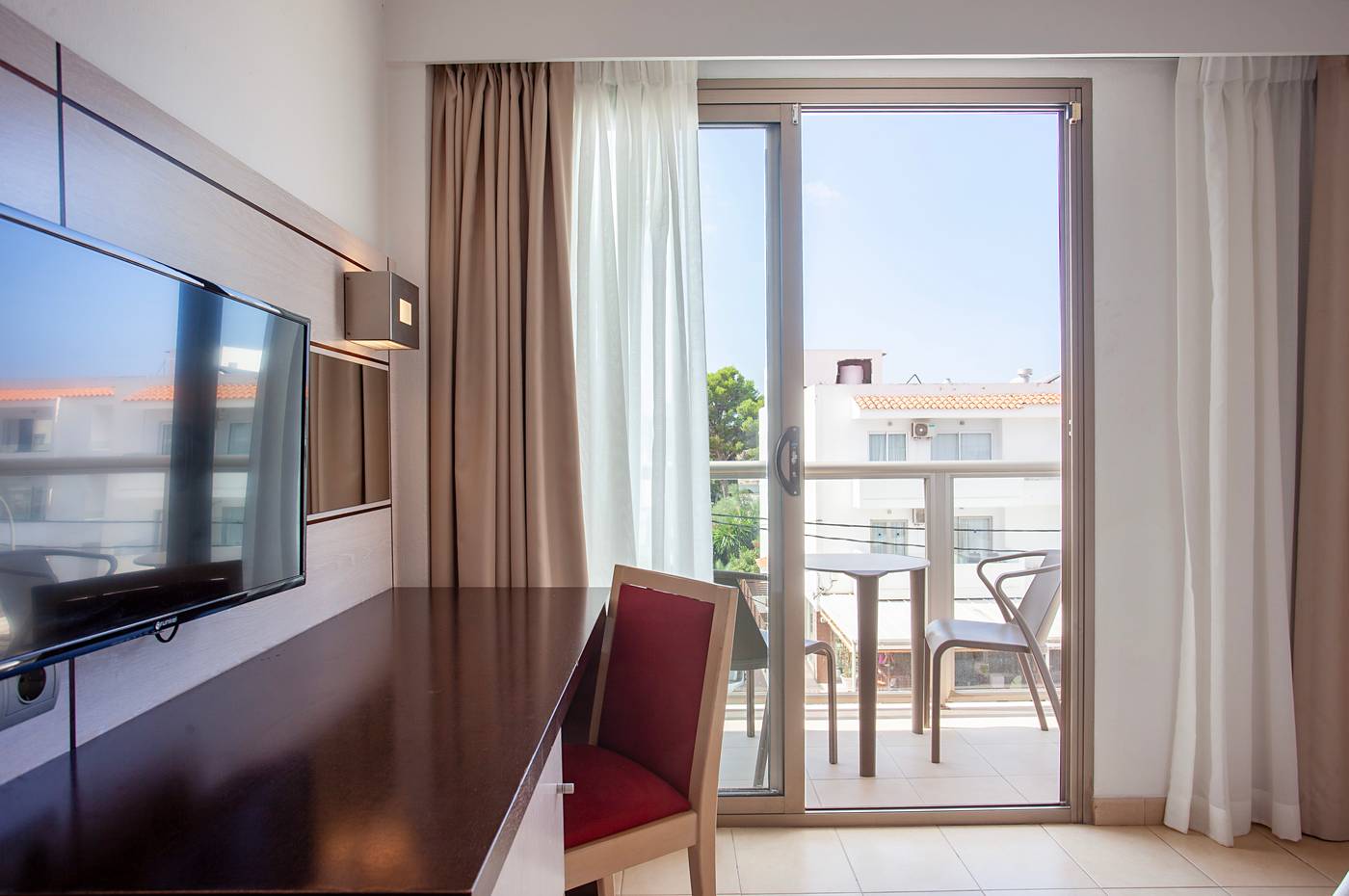 Puchet-Hotel-Room-60