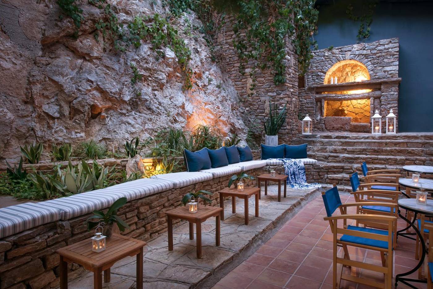 Coral Hotel - Adult Only