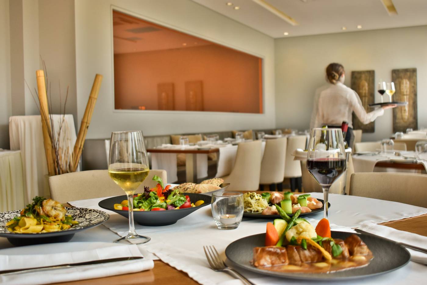 Plaza-Resort-Hotel-Restaurant-43