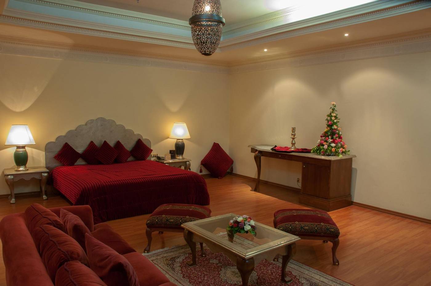 Royal-Mirage-Deluxe-Room-12