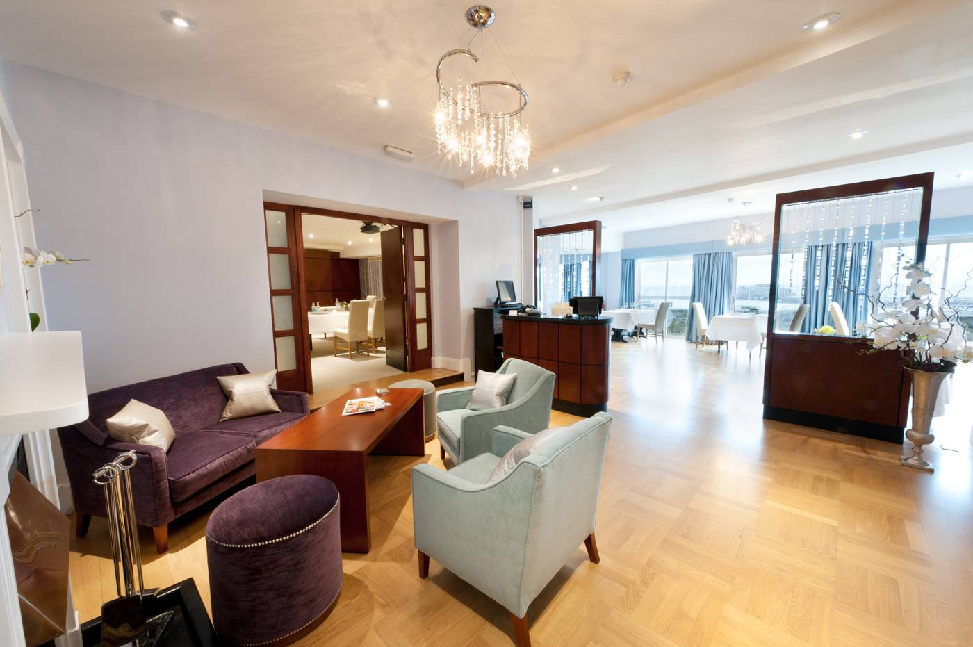 La-Fregate-Hotel-Bar-3