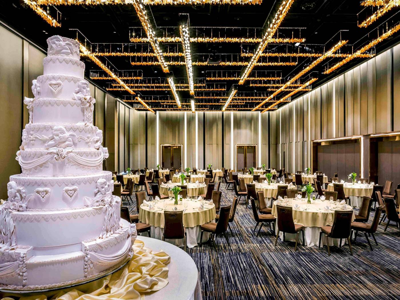 Pullman-Bangkok-King-Power-General-view-54