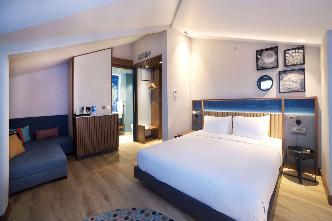 Hampton-by-Hilton-Istanbul-Old-City-Room-20