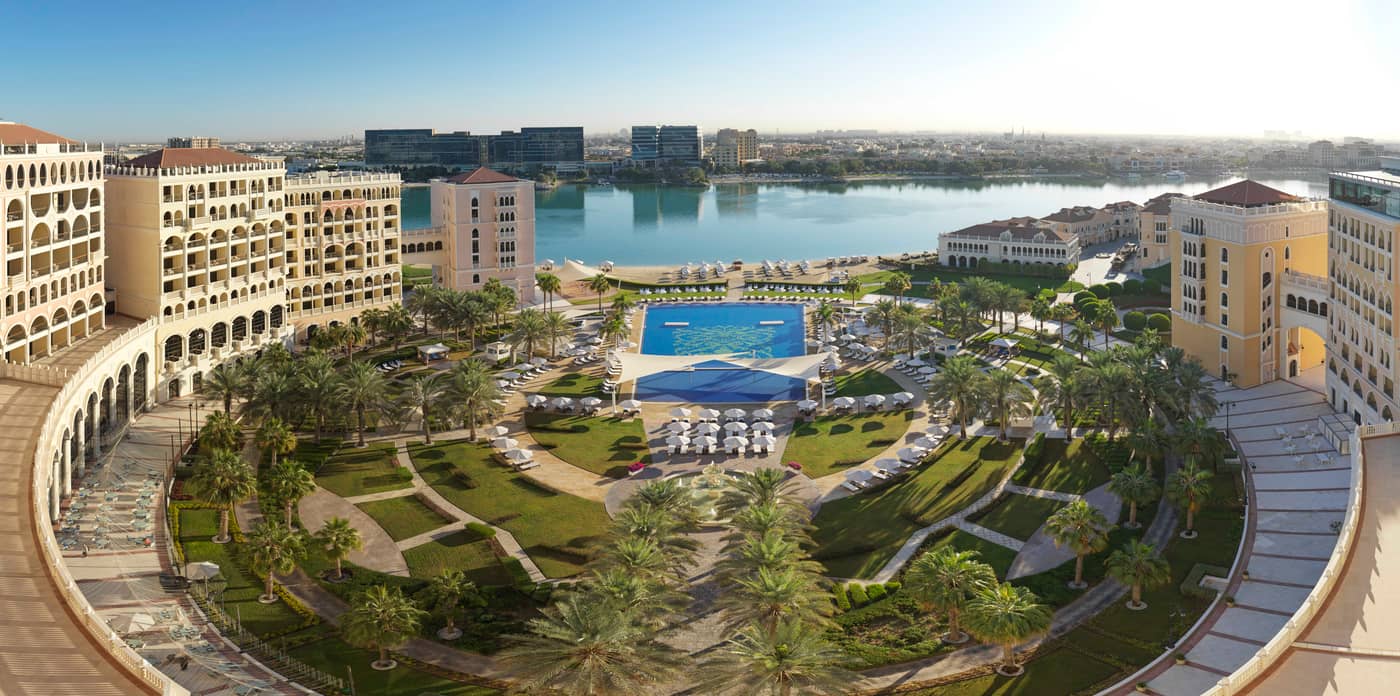 The Ritz Carlton Abu Dhabi Grand Canal