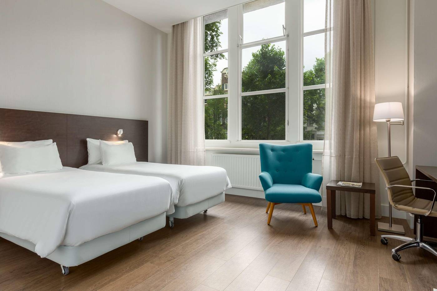 NH-City-Centre-Amsterdam-Room-5