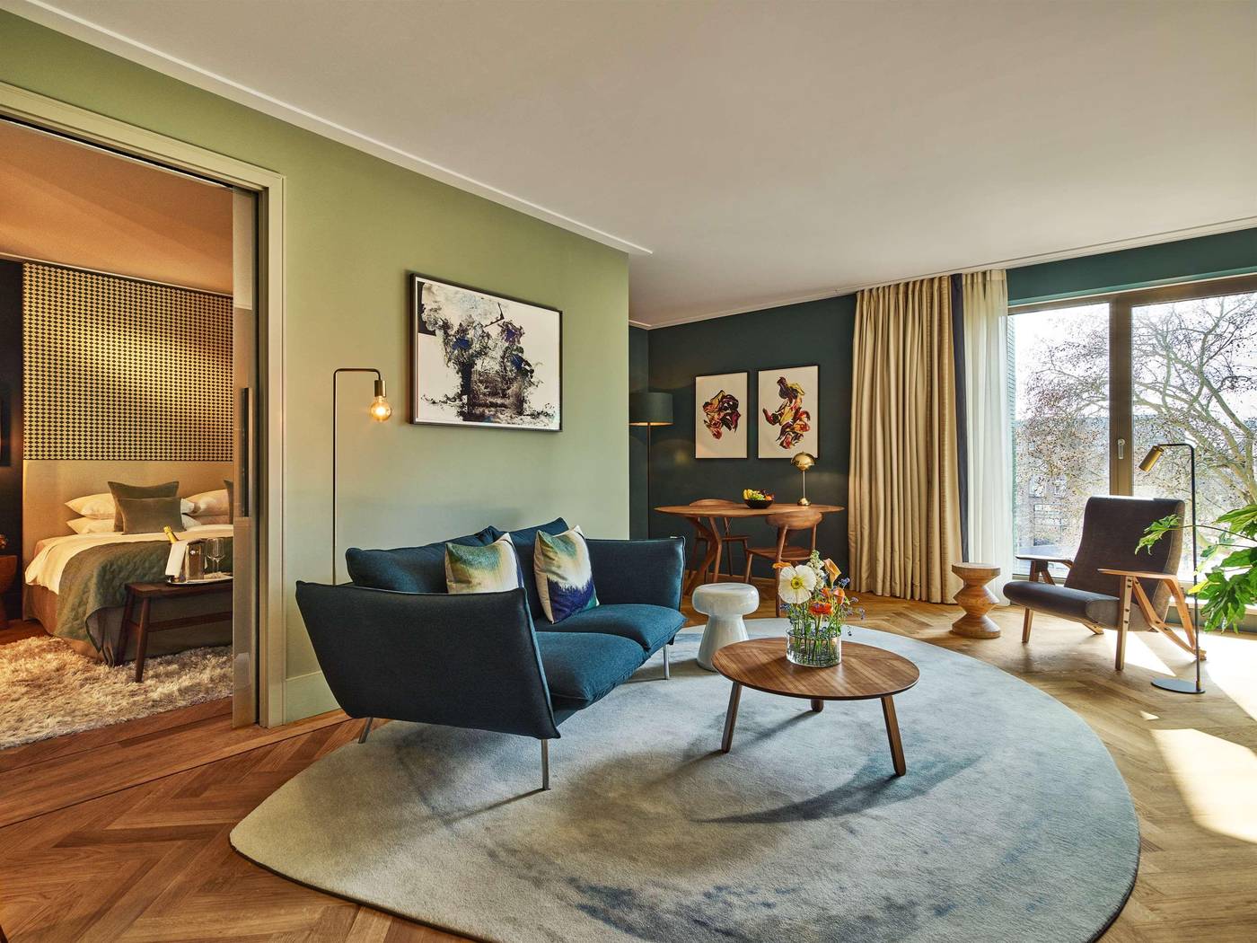 Hyatt-Regency-Amsterdam-Room-28