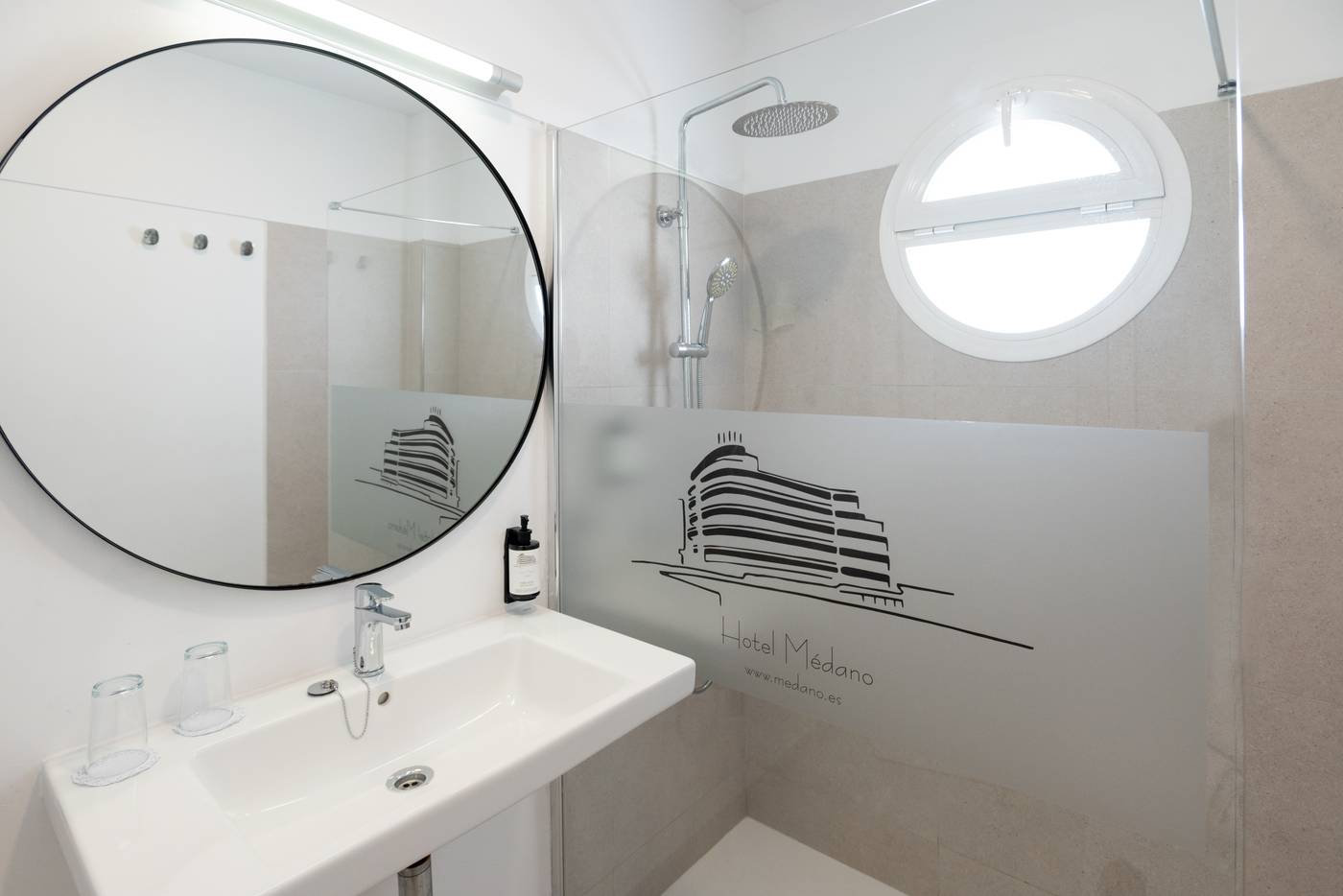 Medano-Room-8