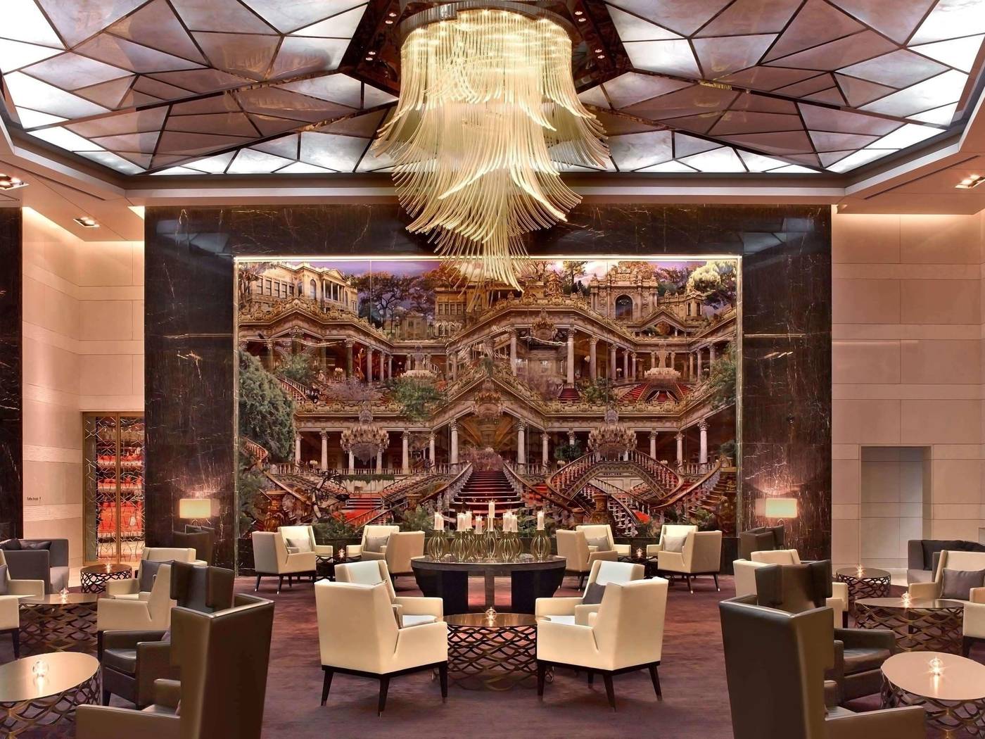 Raffles-Istanbul-Lobby-15