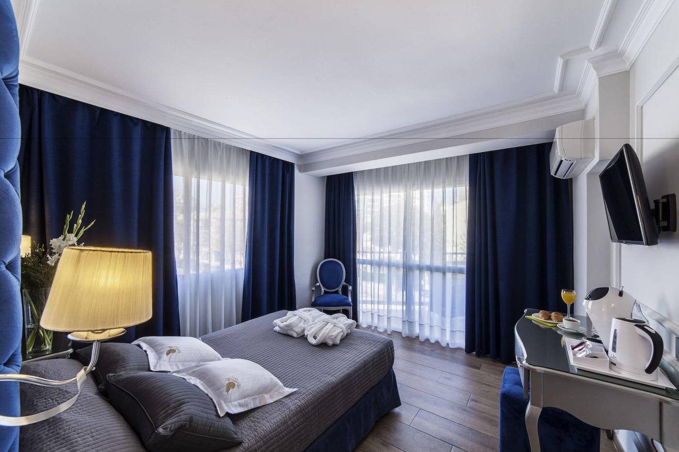 Don-Paquito-Room-37