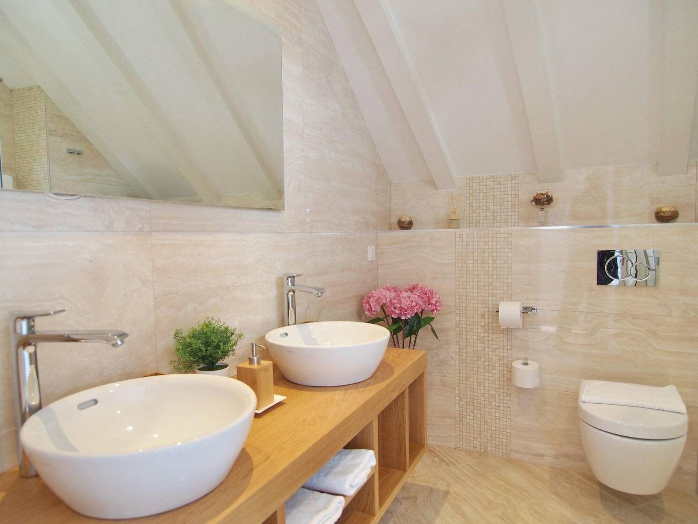 Apartments-Ivusic-Room-26