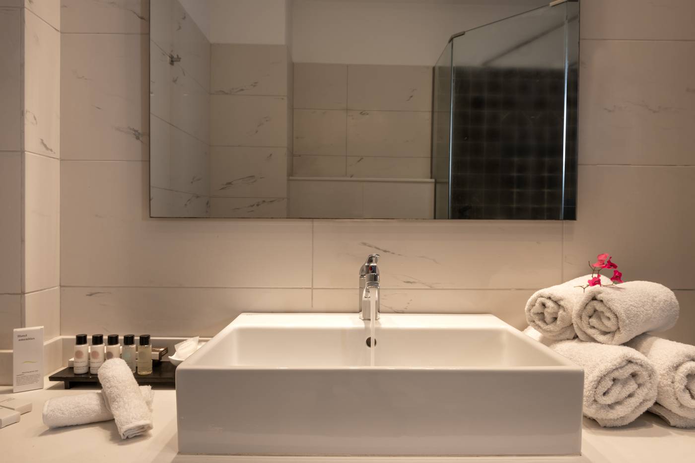 Splendour-Resort-Room-39