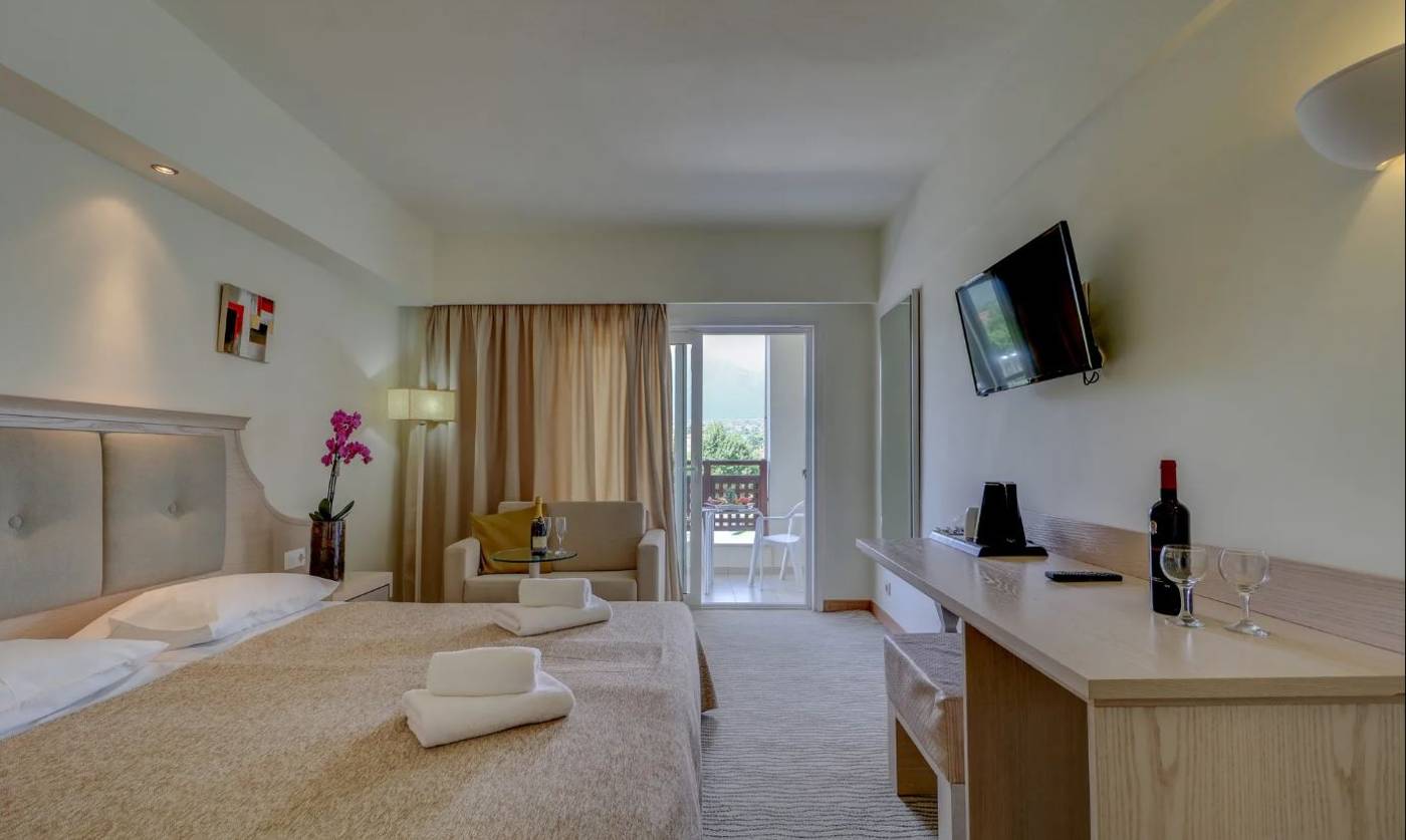 Bomo-Olympus-Grand-Room-27