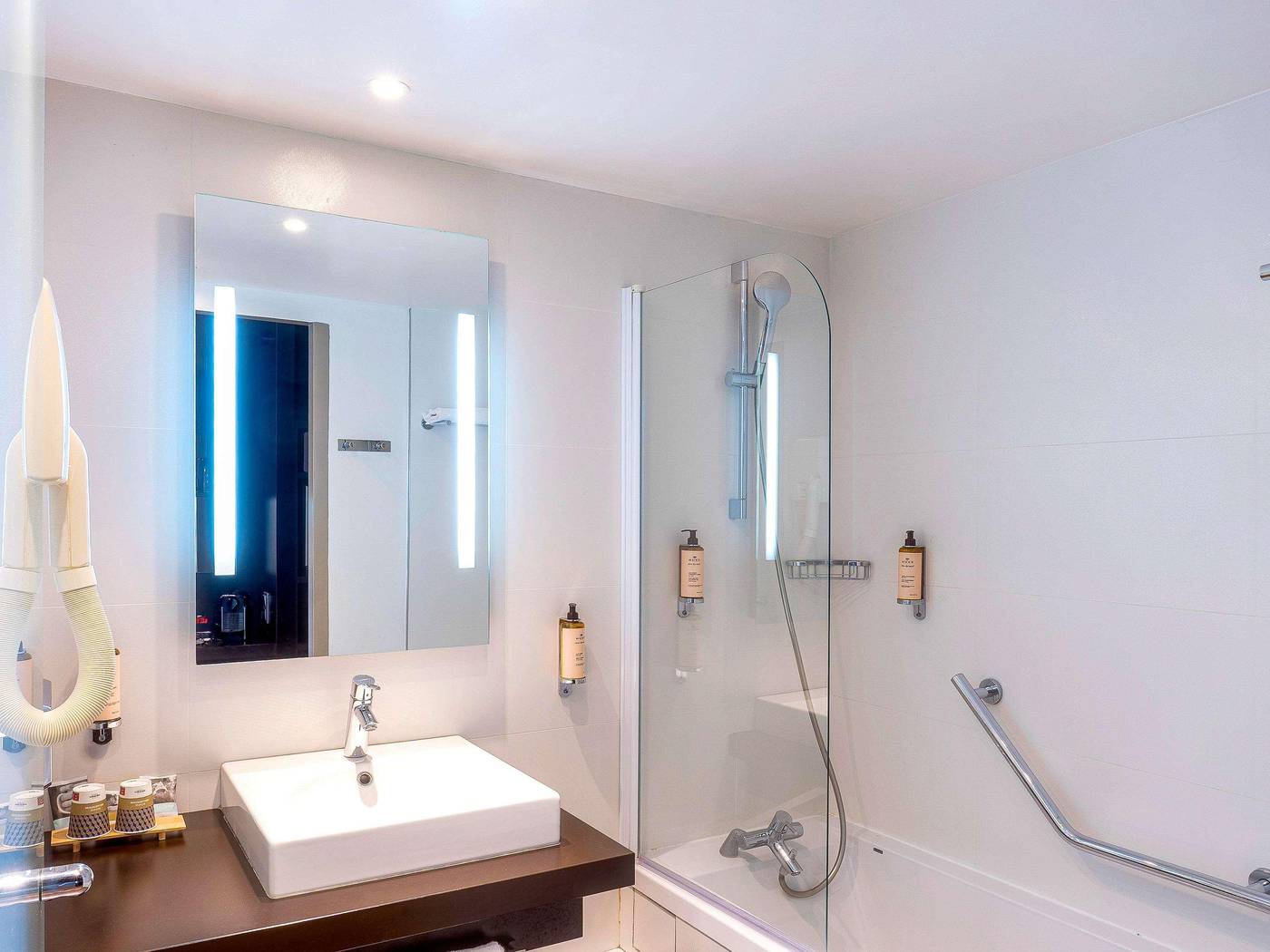 Mercure-Paris-Montmartre-Sacre-Coeur-Room-47