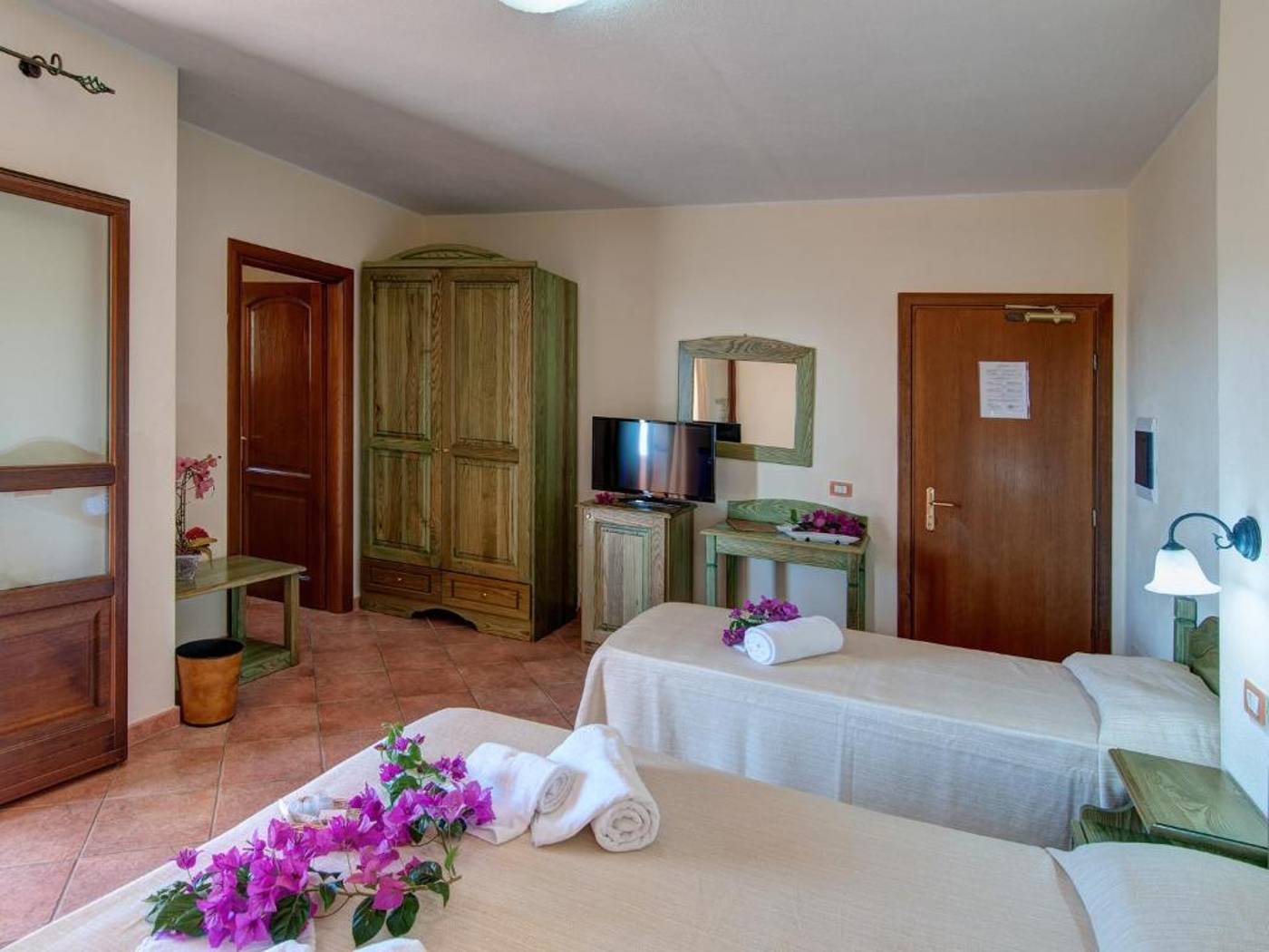 Hotel-I-Ginepri-Room-17