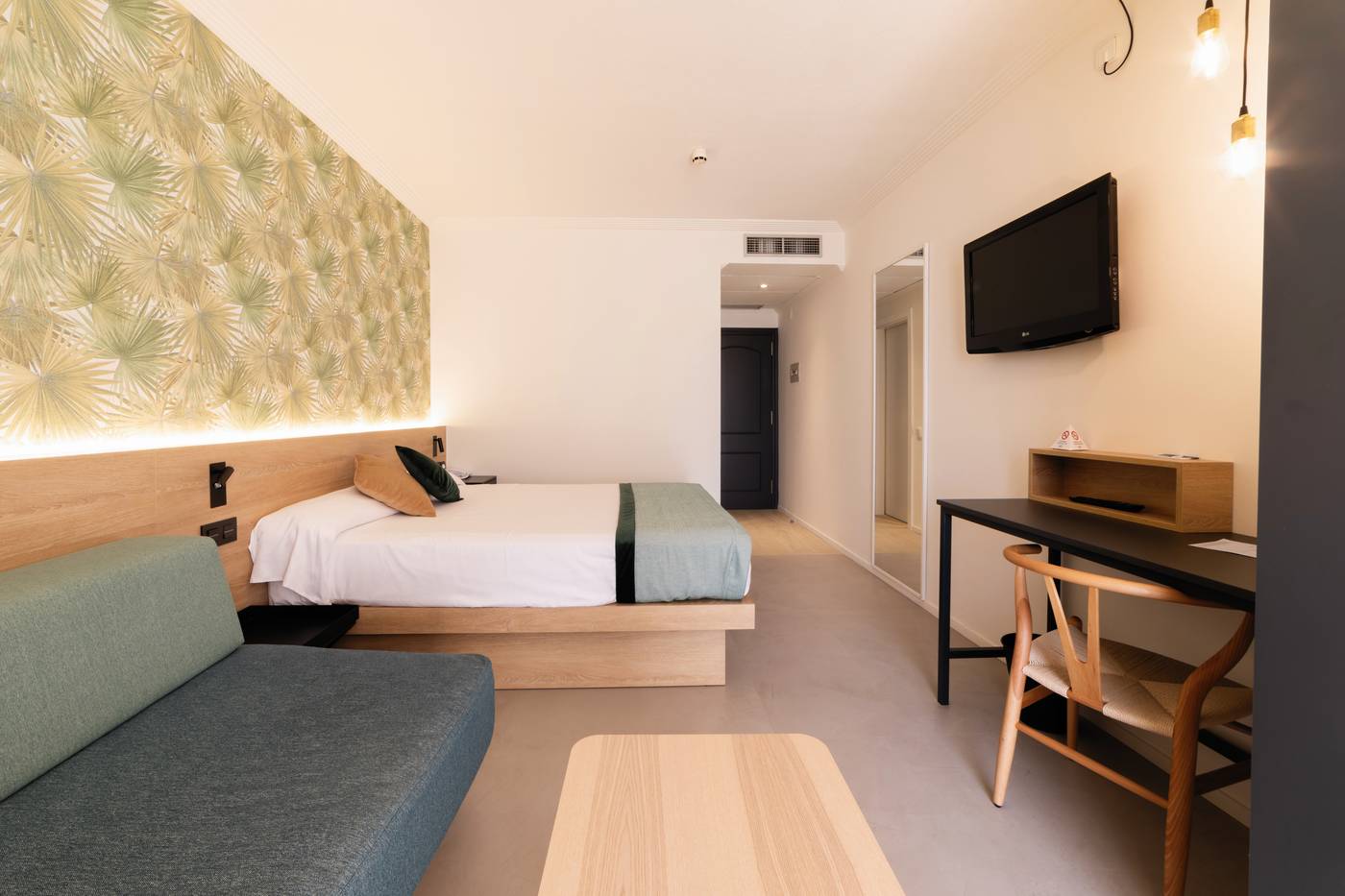 Palas-Pineda-Room-28