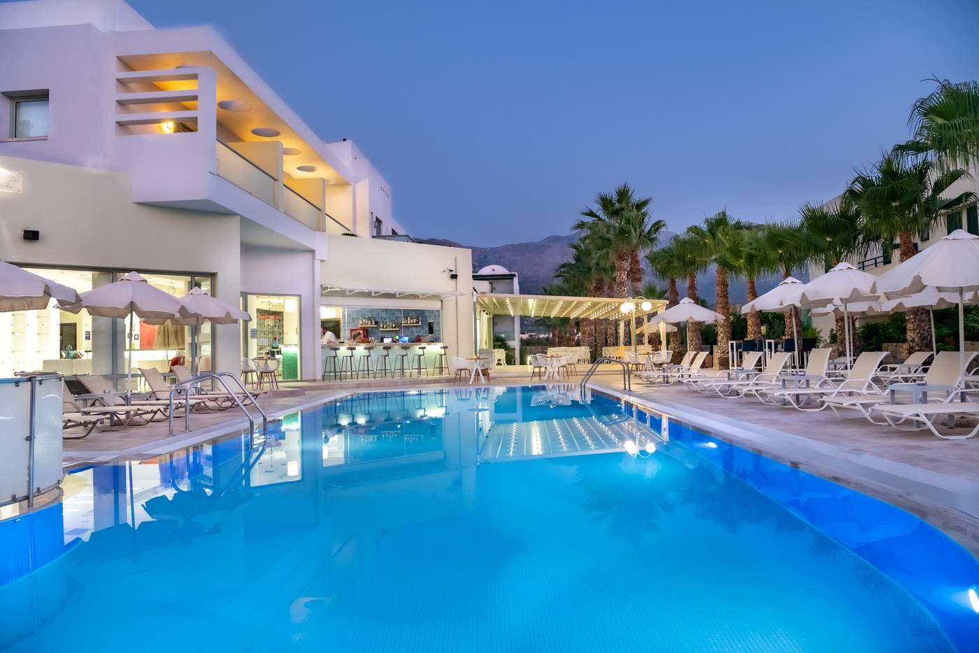Angela-Suites-Boutique-Terrace-2