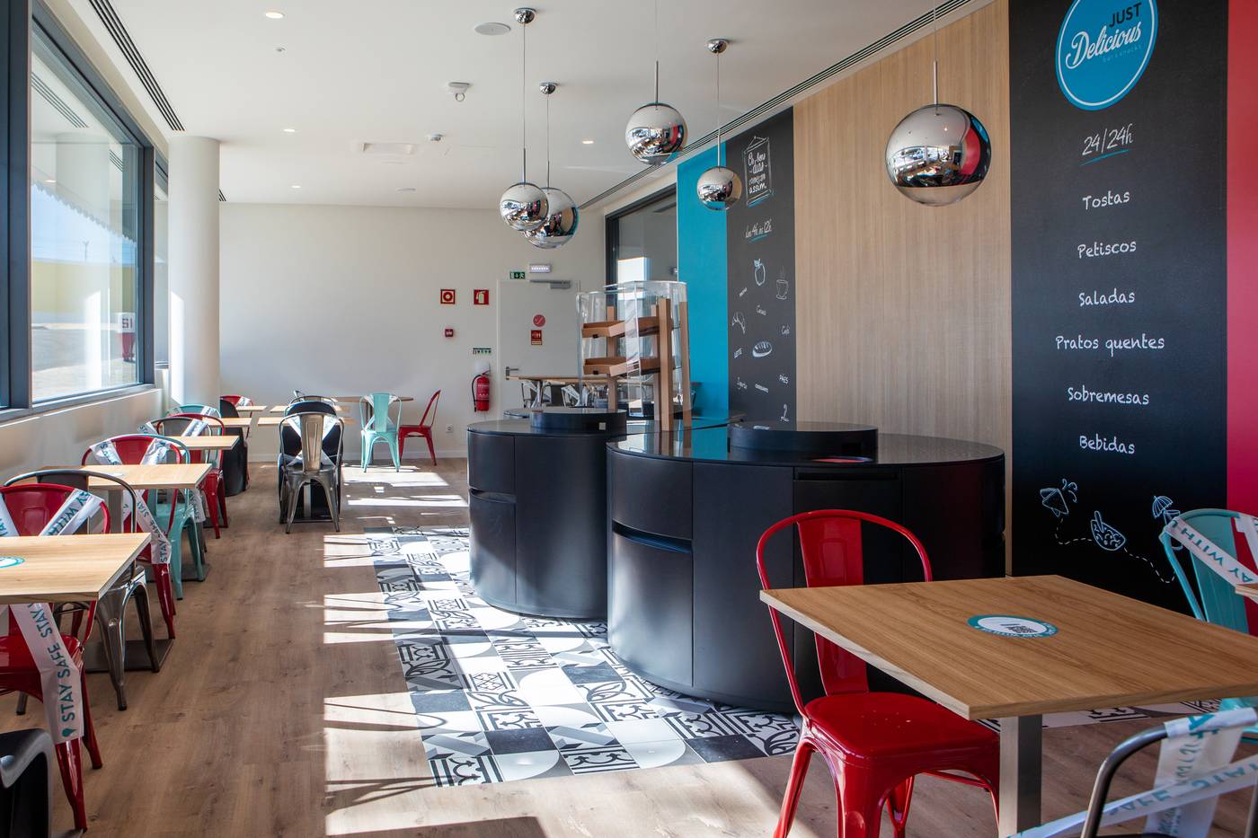 Stay-Hotel-Lisboa-Aeroporto-Bar-8