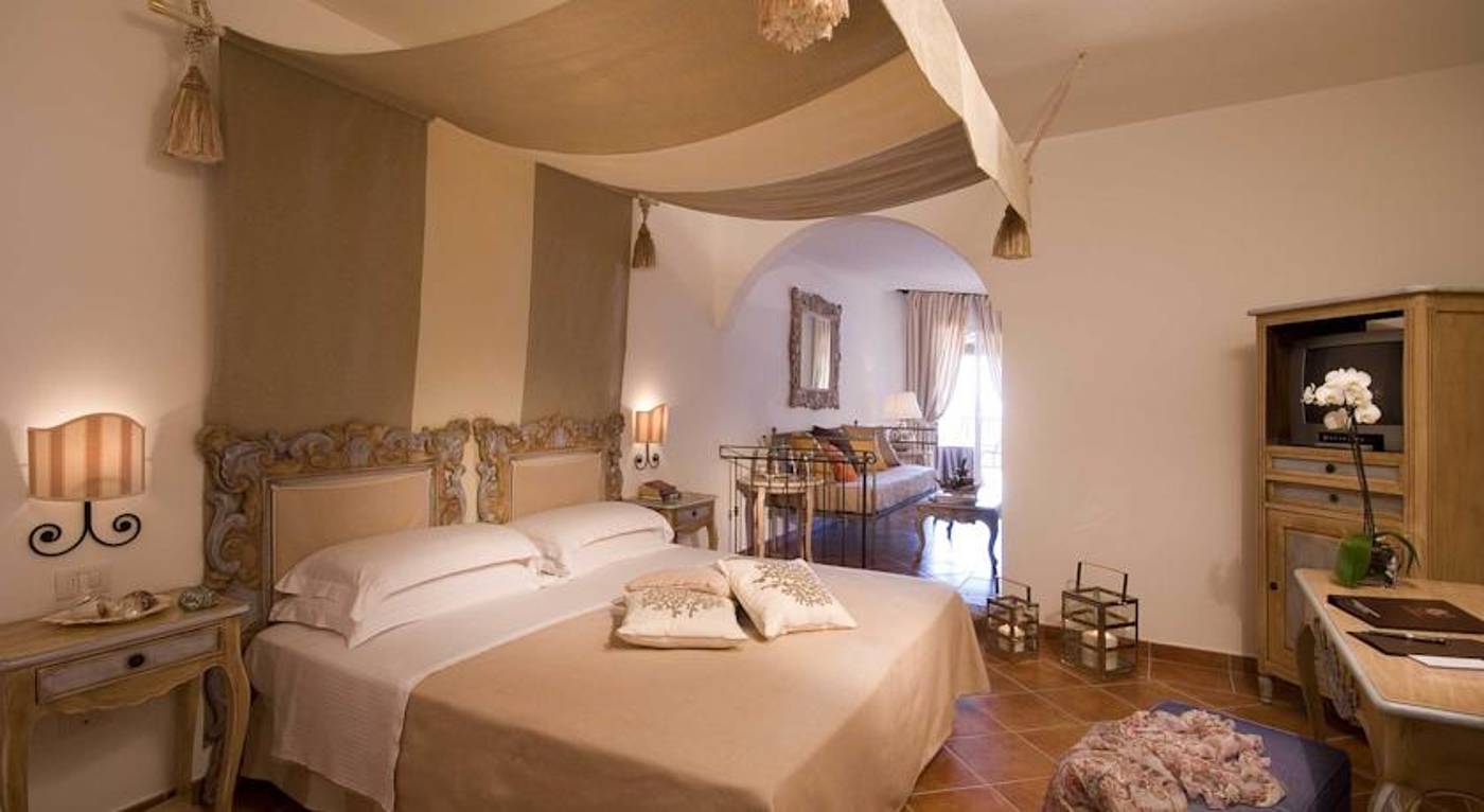 Colonna Grand Hotel Capo Testa