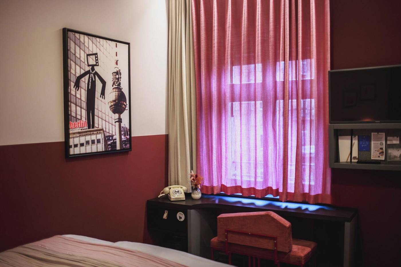 The-Circus-Hotel-Room-65