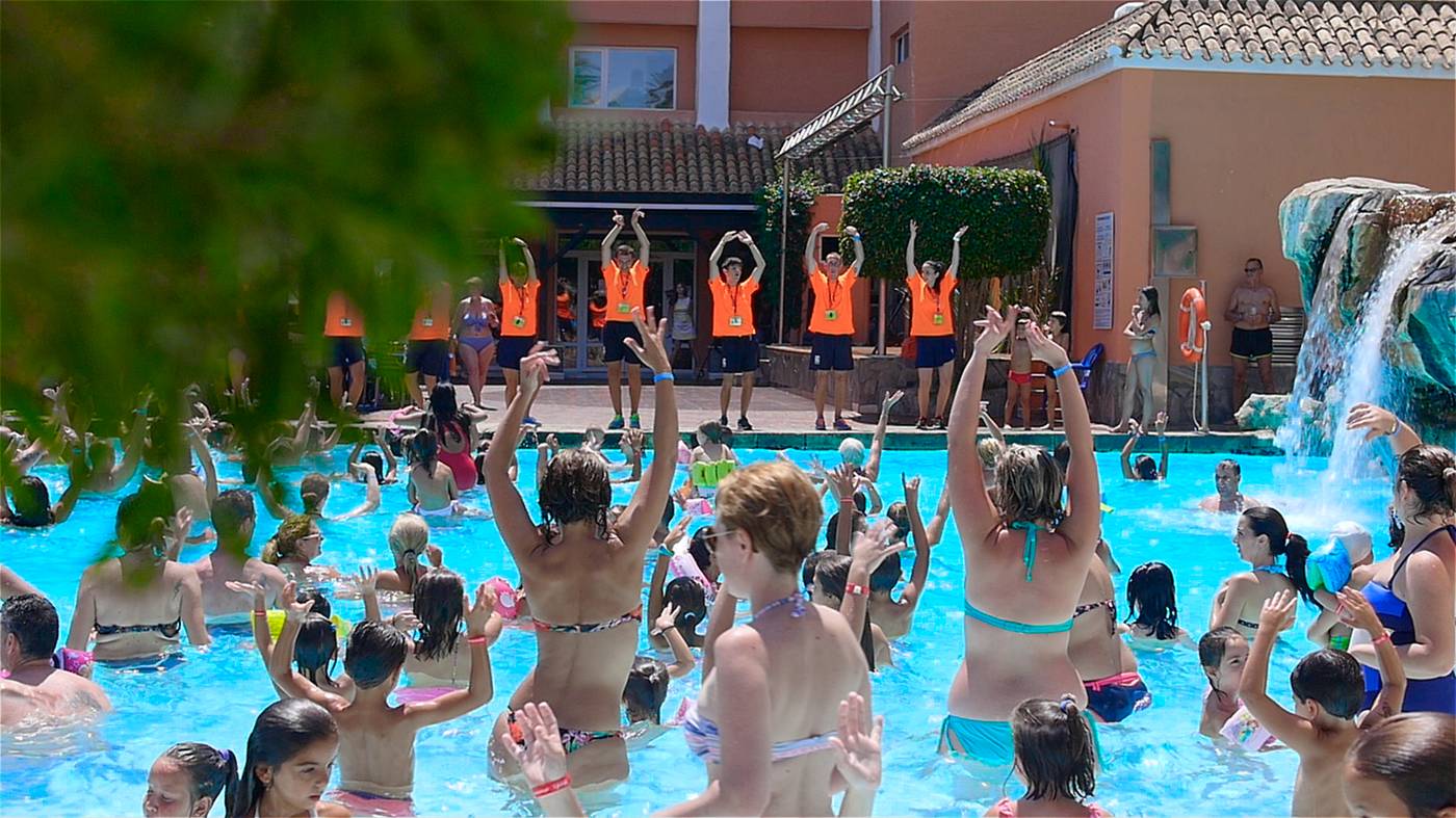 Diverhotel-Roquetas-Sports-and-Entertainment-11