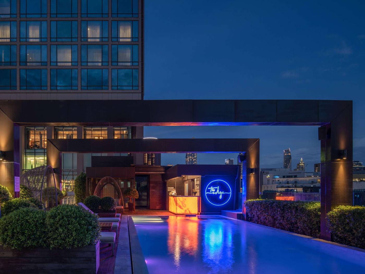 VIE-Hotel-Bangkok---MGallery-Bar-74