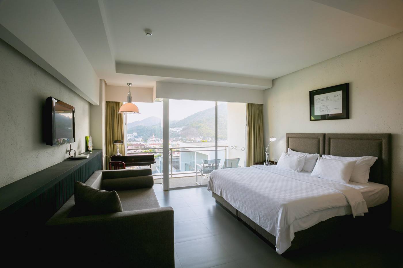 Sugar-Palm-Grand--Hillside-Room-38