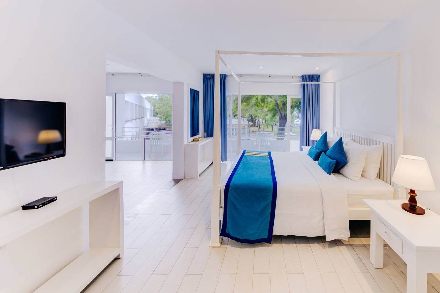 Trinco-Blu-By-Cinnamon-Room-9