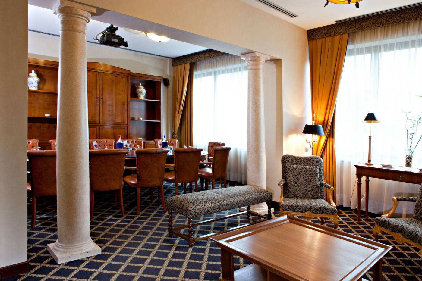 Executive-Conferences-1