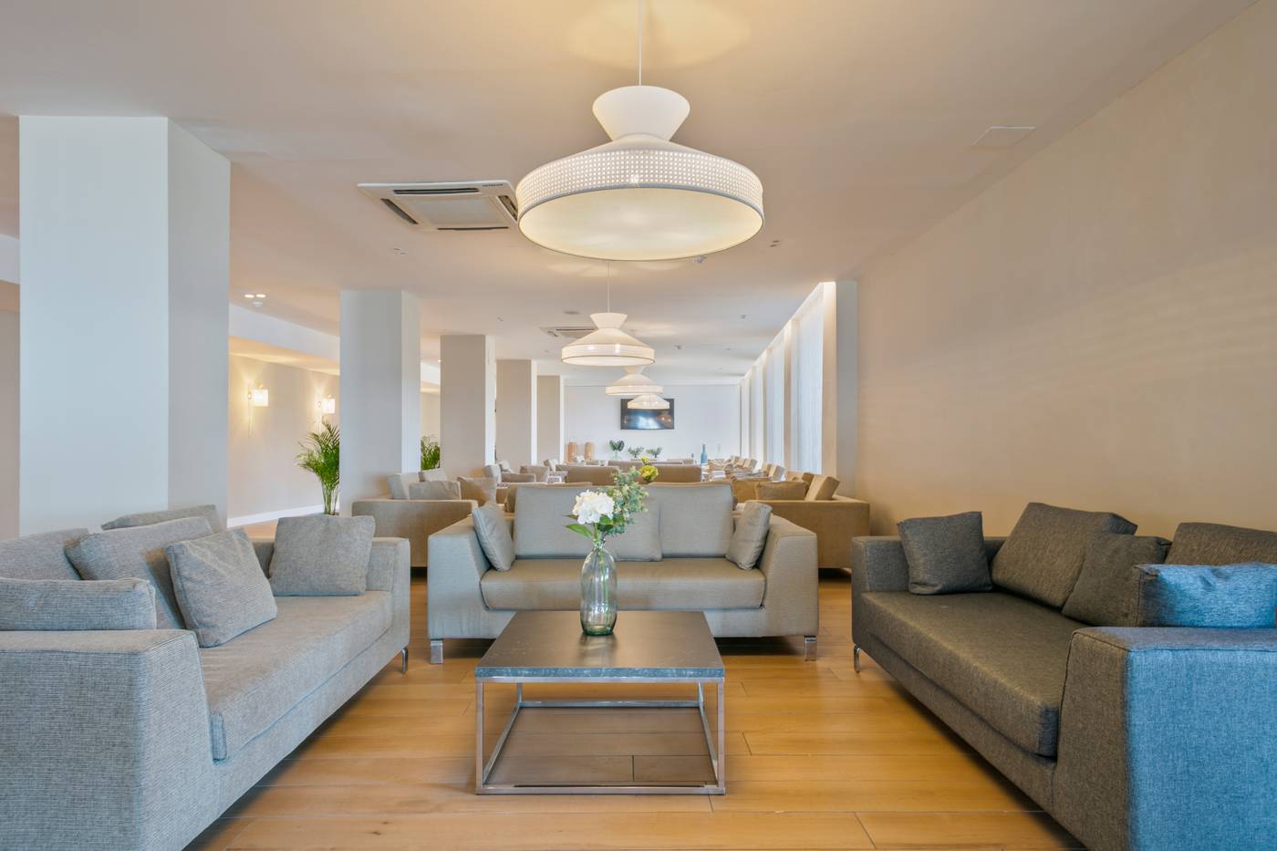 Best-Terramarina-Lobby-31