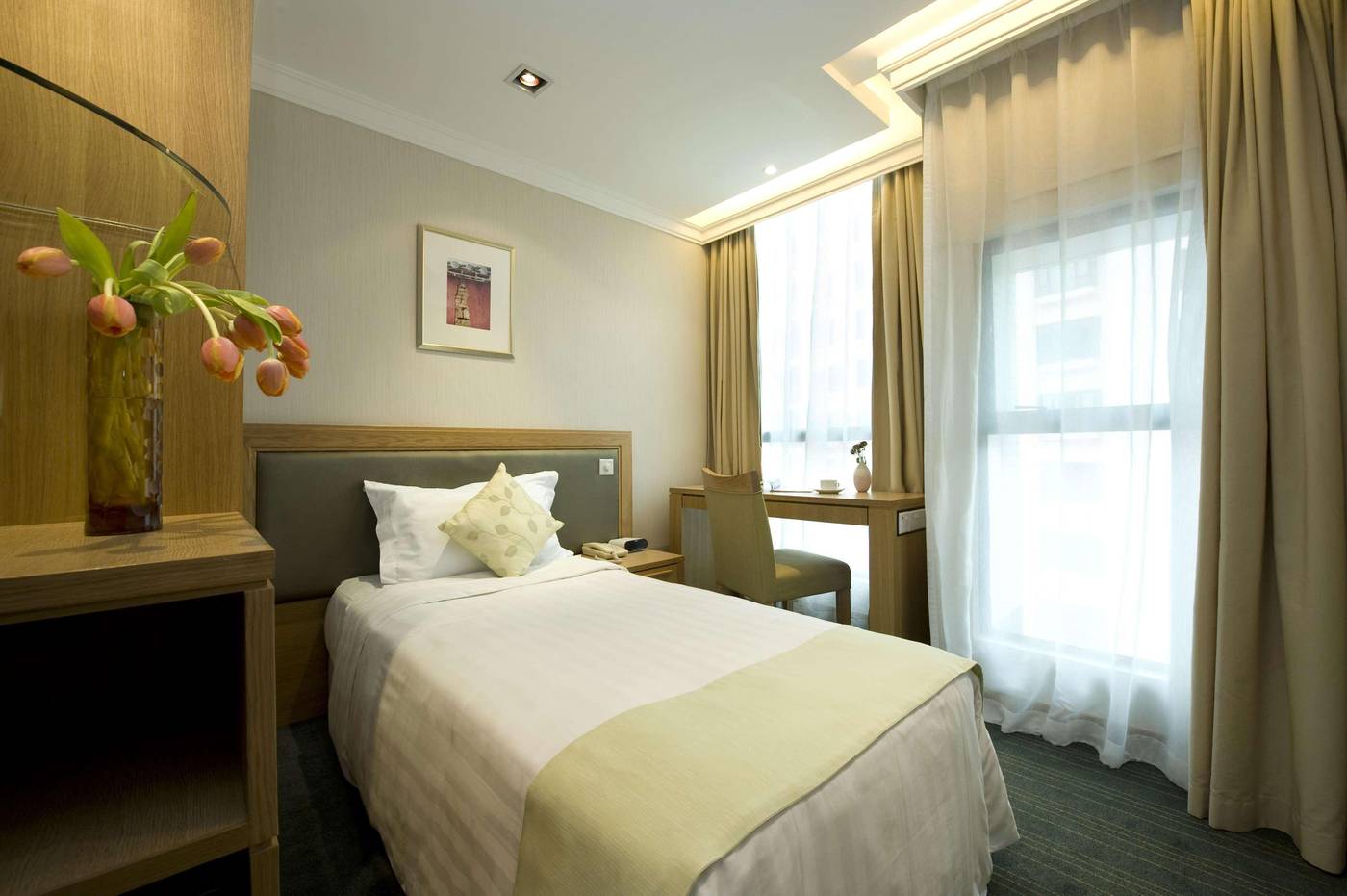 Bishop-Lei-International-House-Room-15