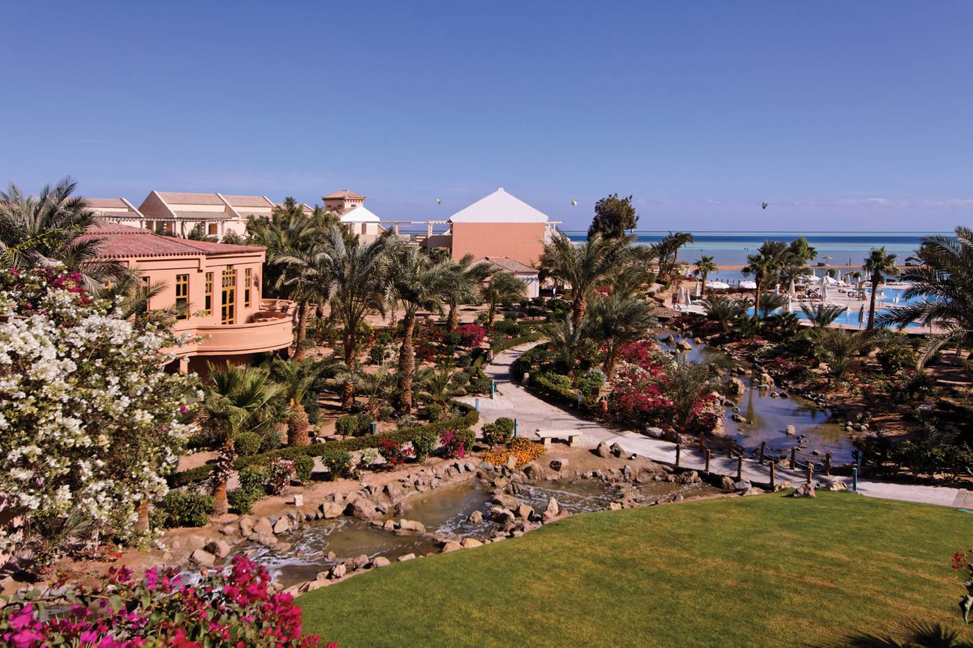 Movenpick-Resort---Spa-El-Gouna-General-view-10