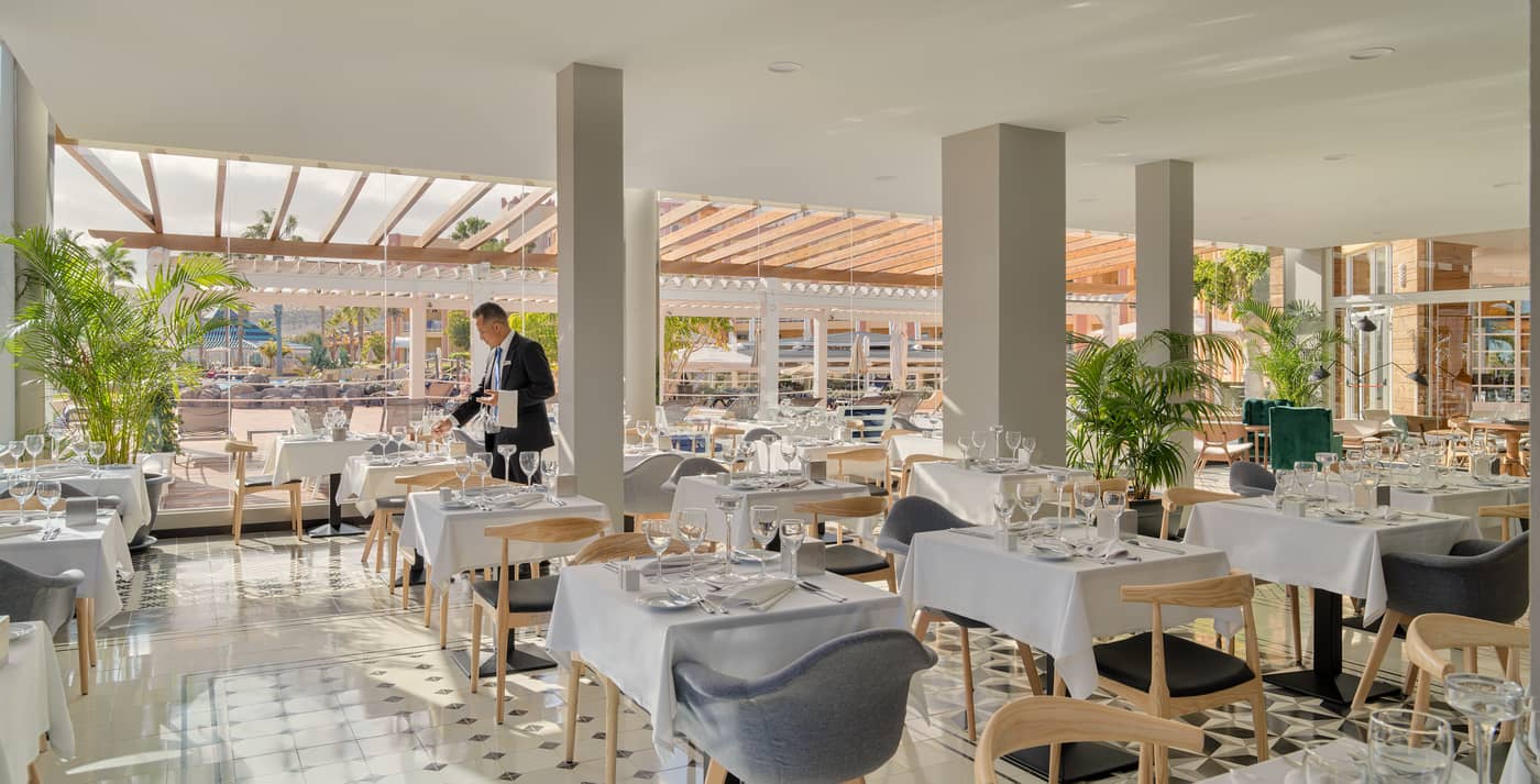 H10-Playa-Esmeralda---Adults-Recommended-Restaurant-44