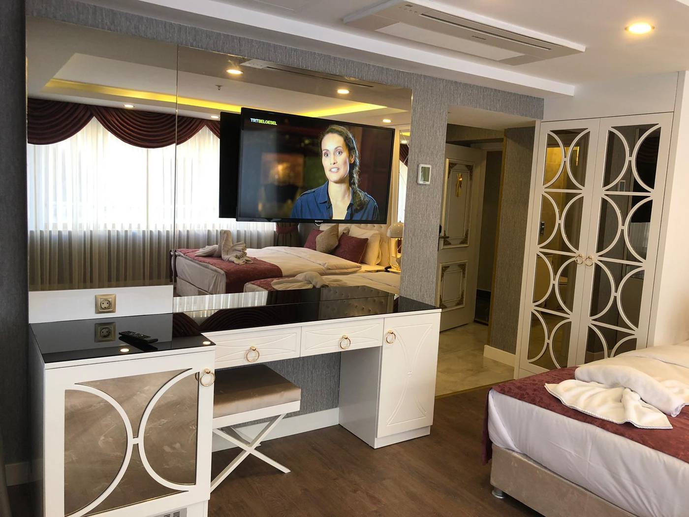 Burj-Al-Istanbul-Room-2