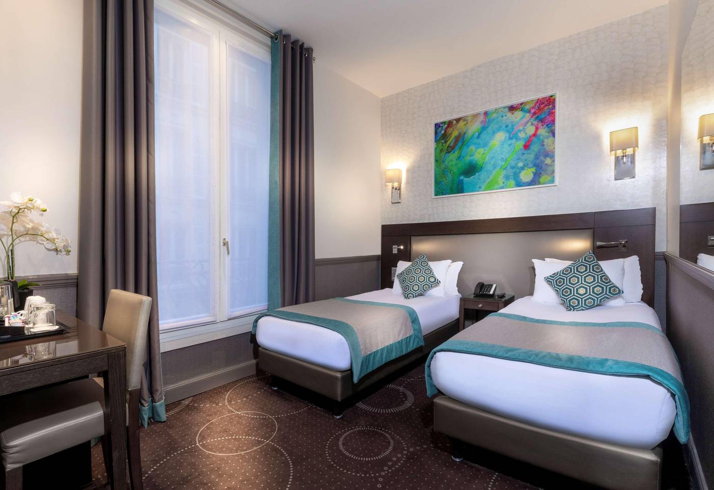 Elysees-Ceramic-Room-27