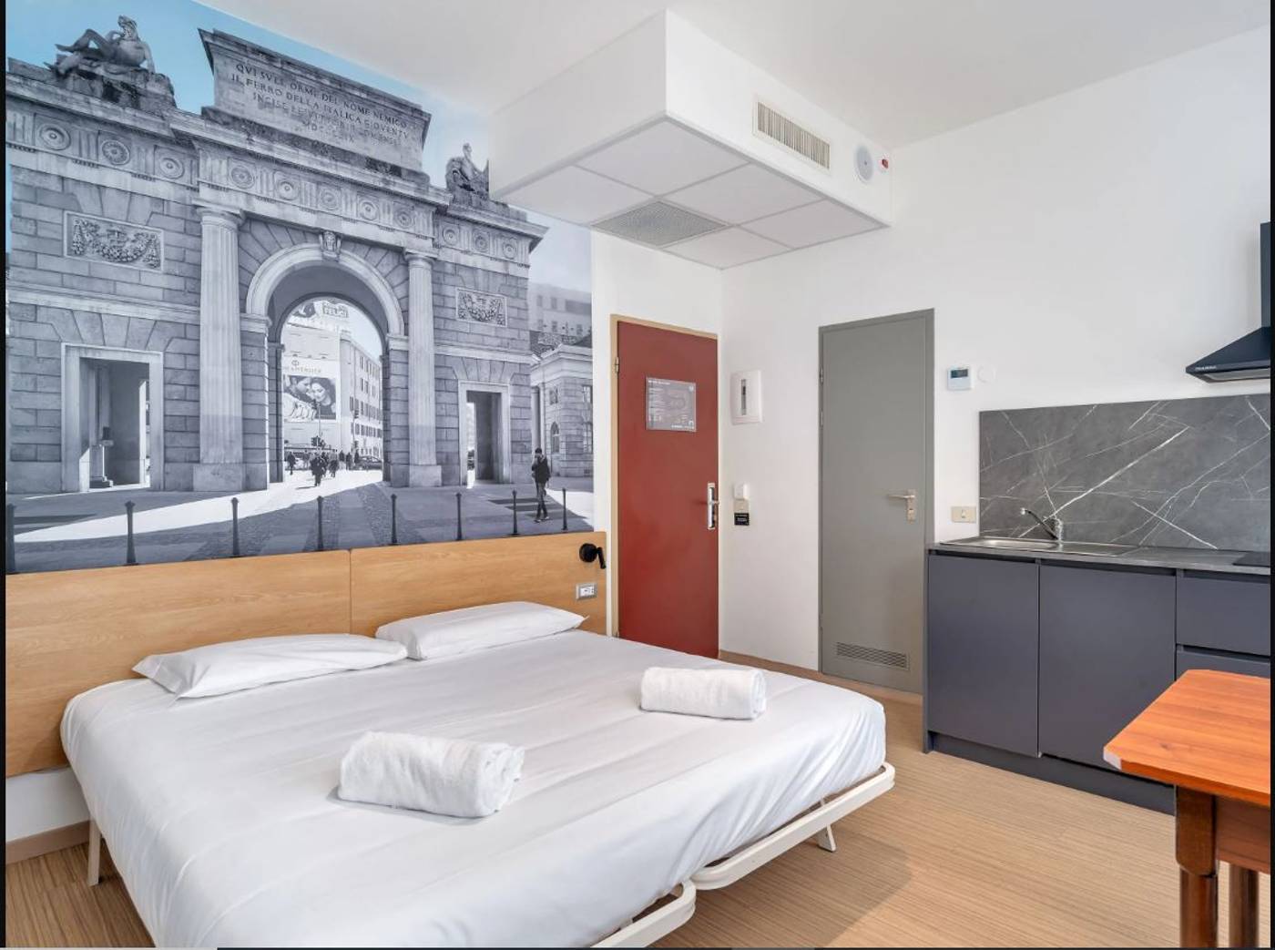 B-B-Hotel-Milano-Ornato-Room-10