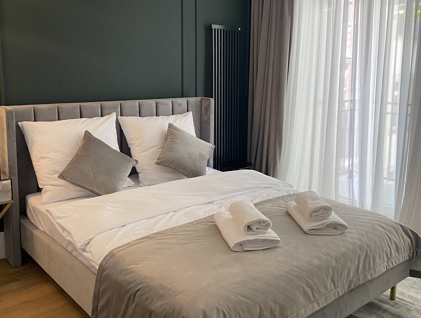 Starowislna-41-43-Room-8