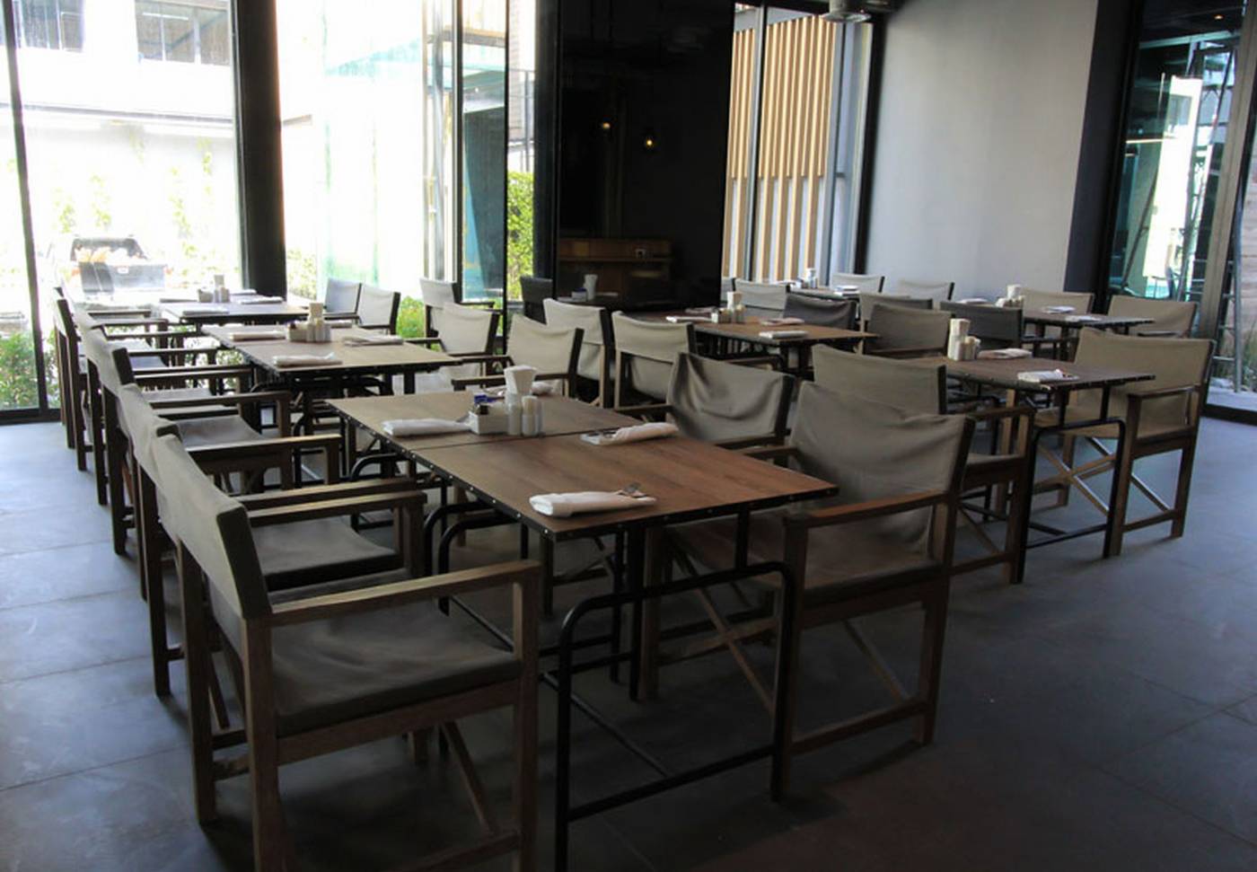 Sugar-Marina-Resort-SURF-Kata-Beach-Restaurant-27