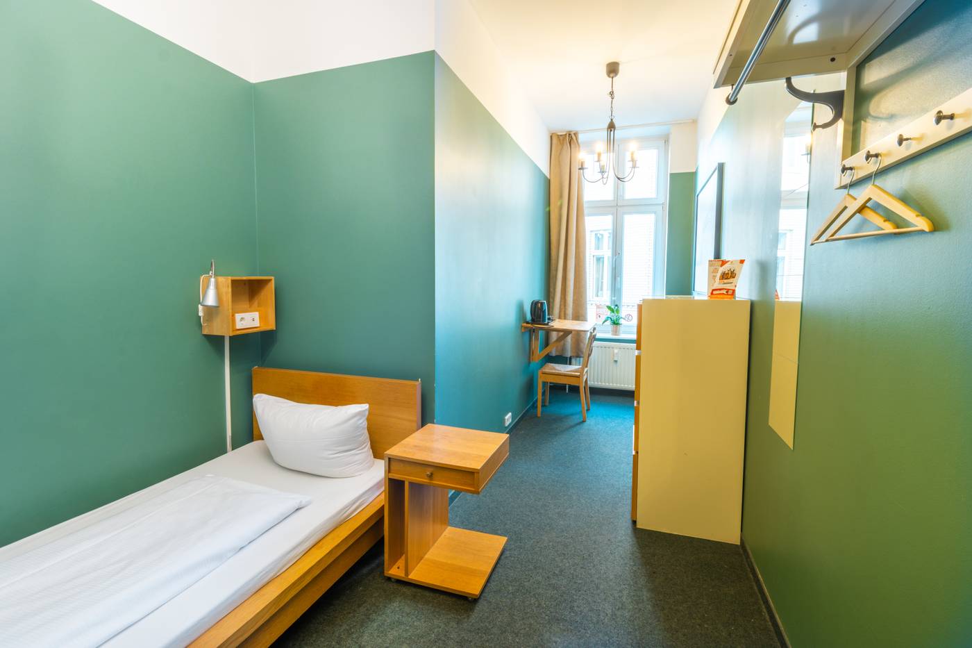 St-Christopher-S-Hostel-Berlin-Room-18