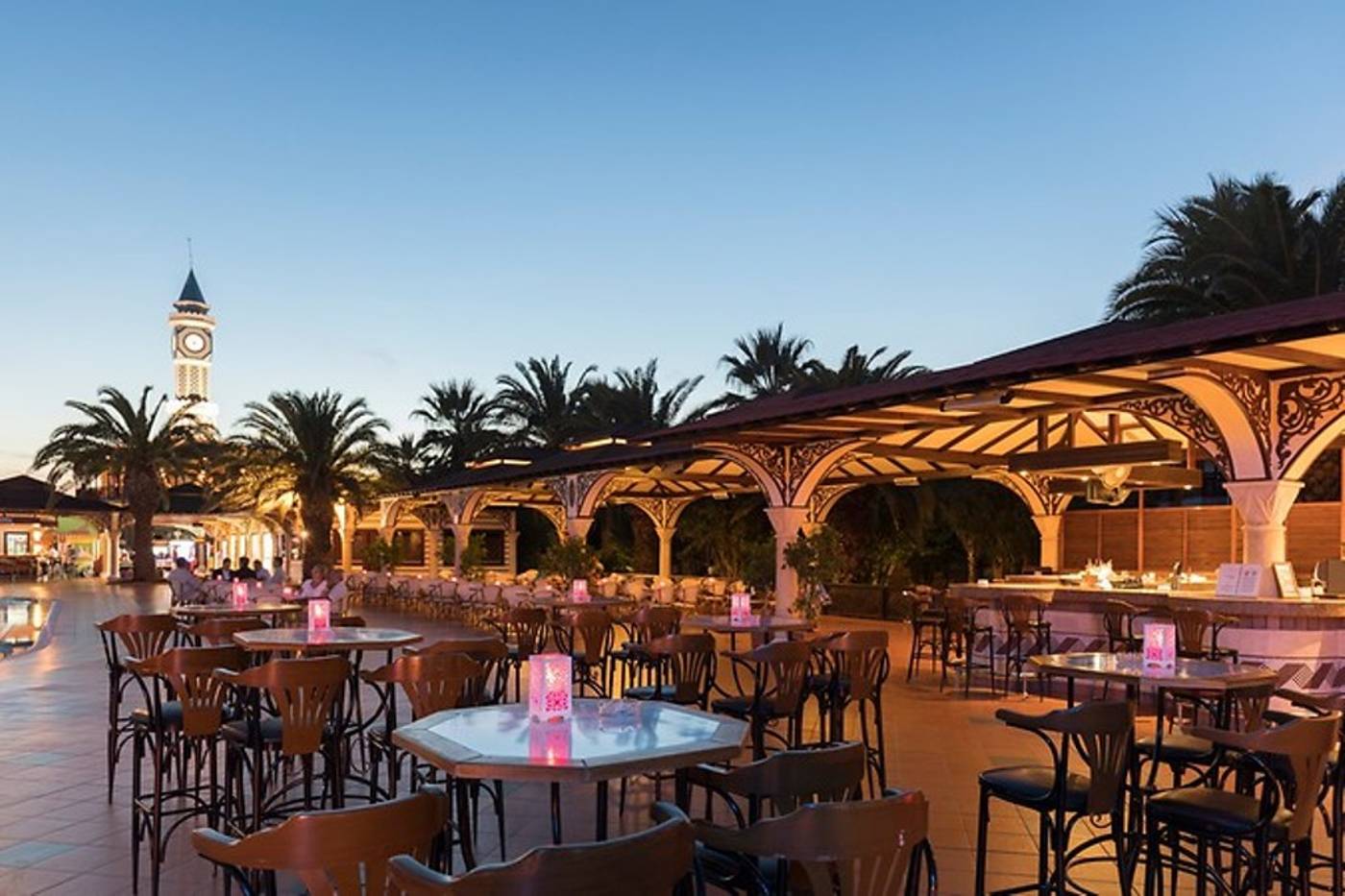 Ali-Bey-Park-Hotel-Bar-18