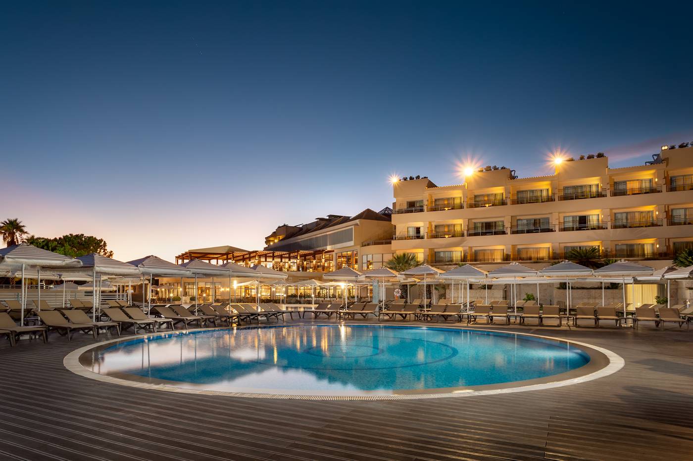 Grande-Real-Santa-Eulalia-Resort---Hotel-Spa-Pool-1