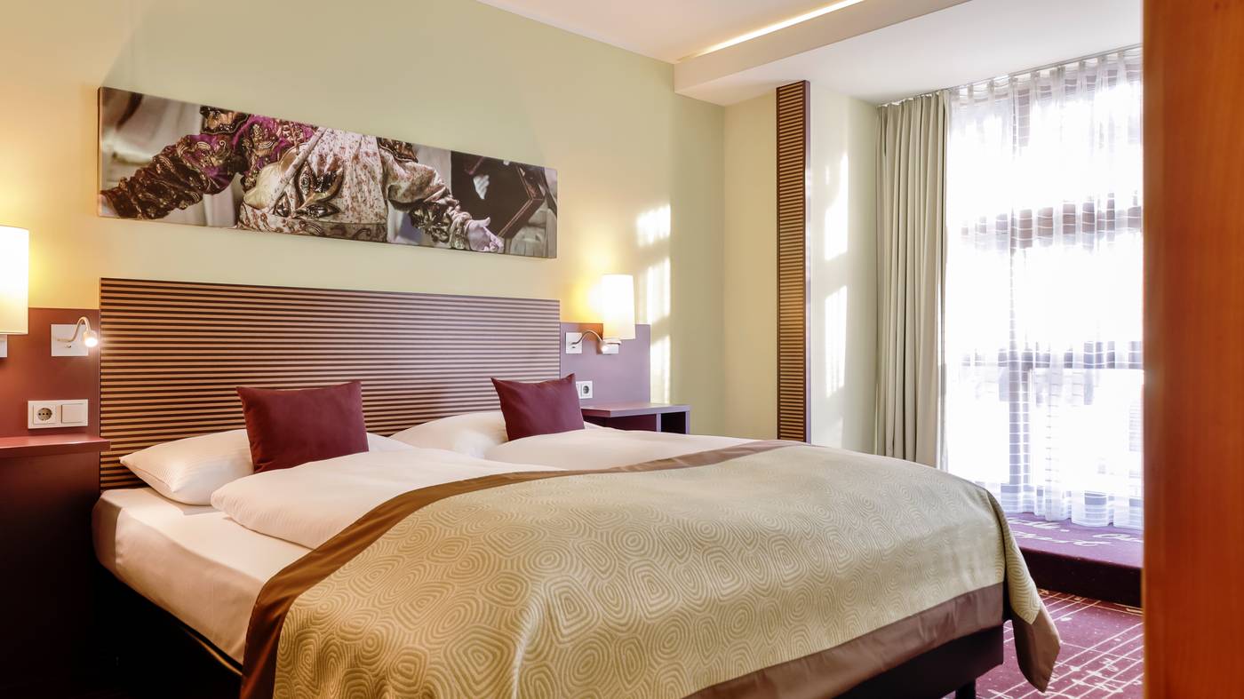 Dorint City-Hotel Salzburg-Austria-SALZBURG-Room-6