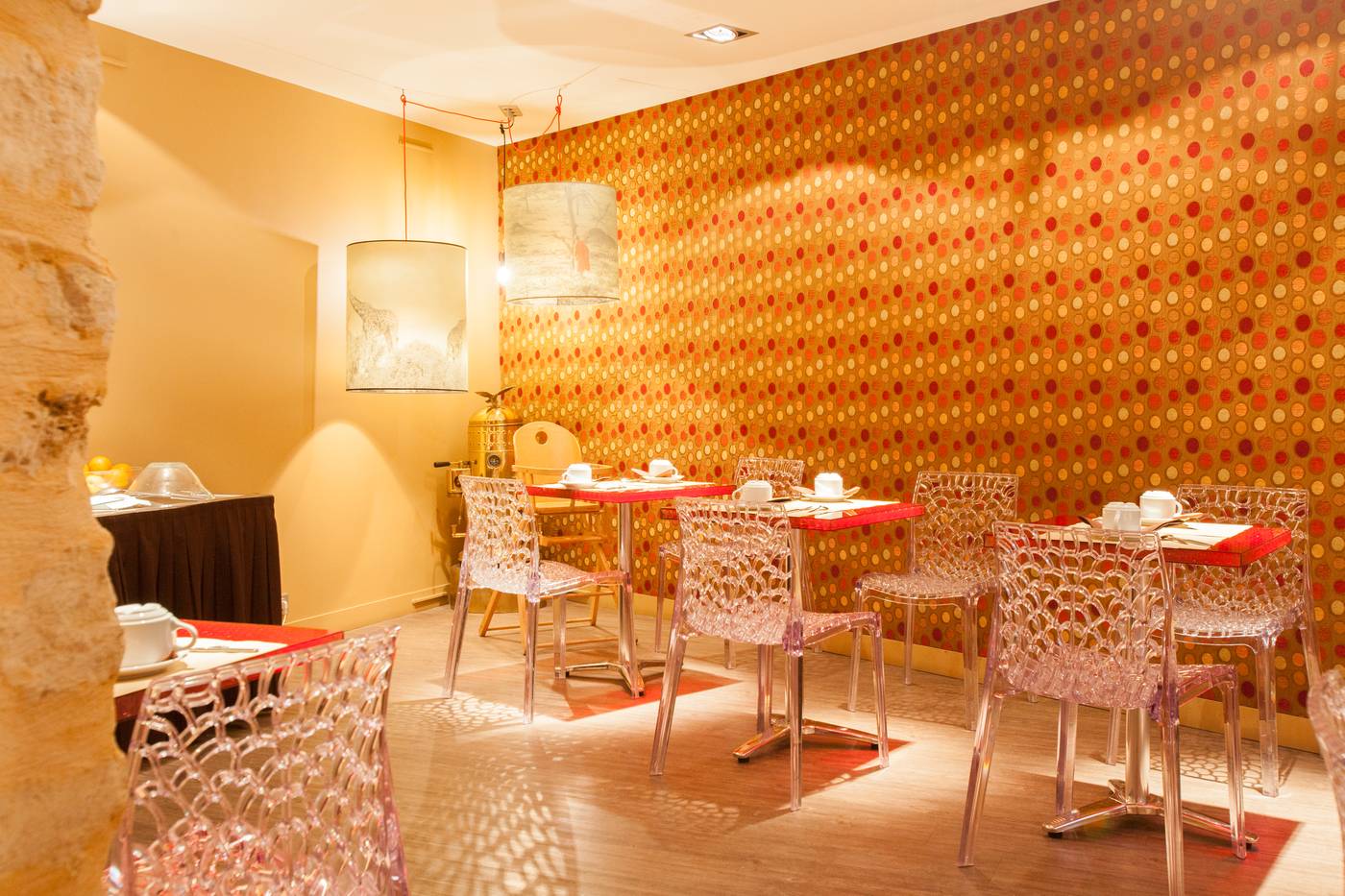 Moulin-Plaza-Restaurant-50