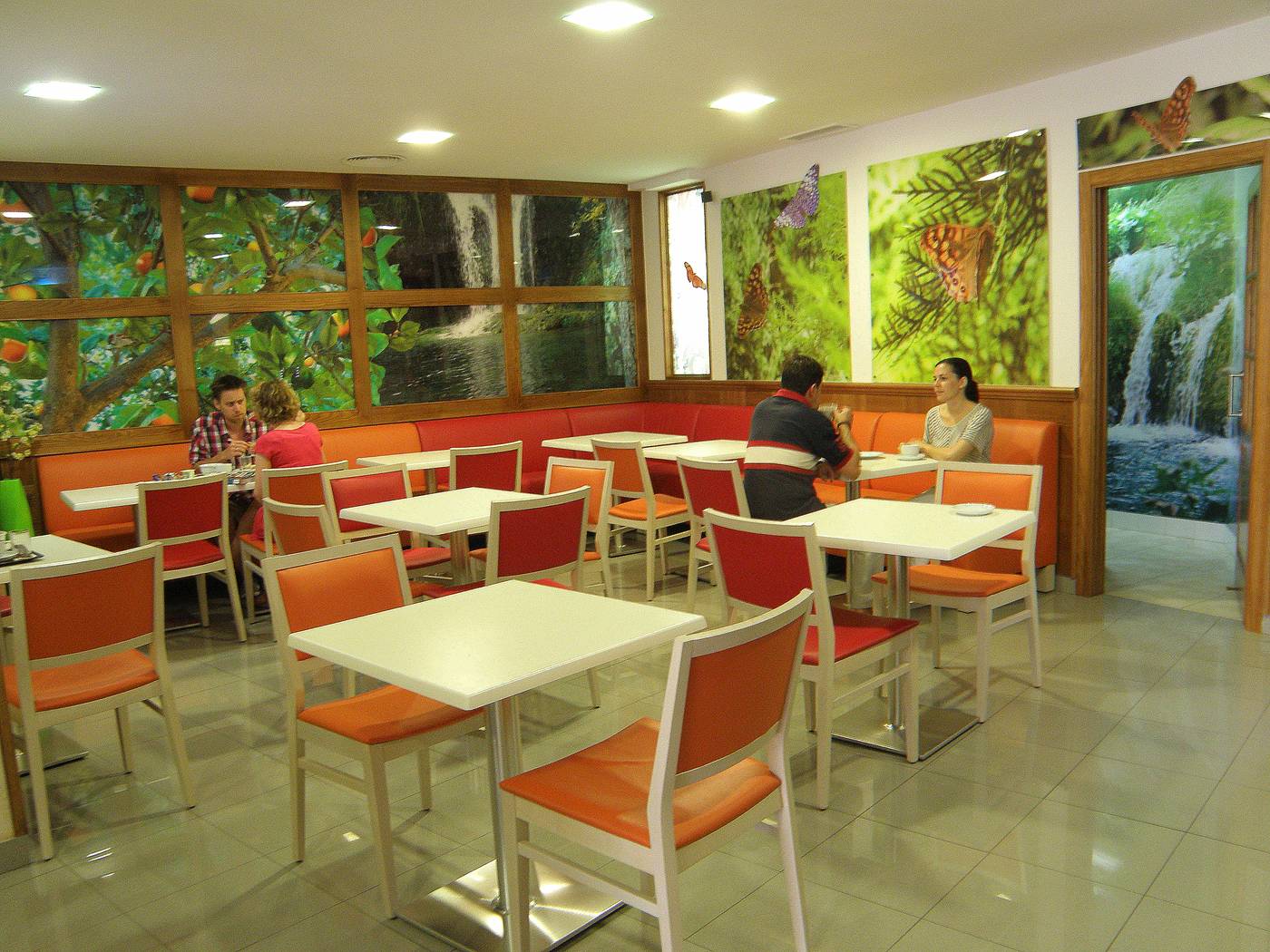 Puerta-del-Mar-Restaurant-33