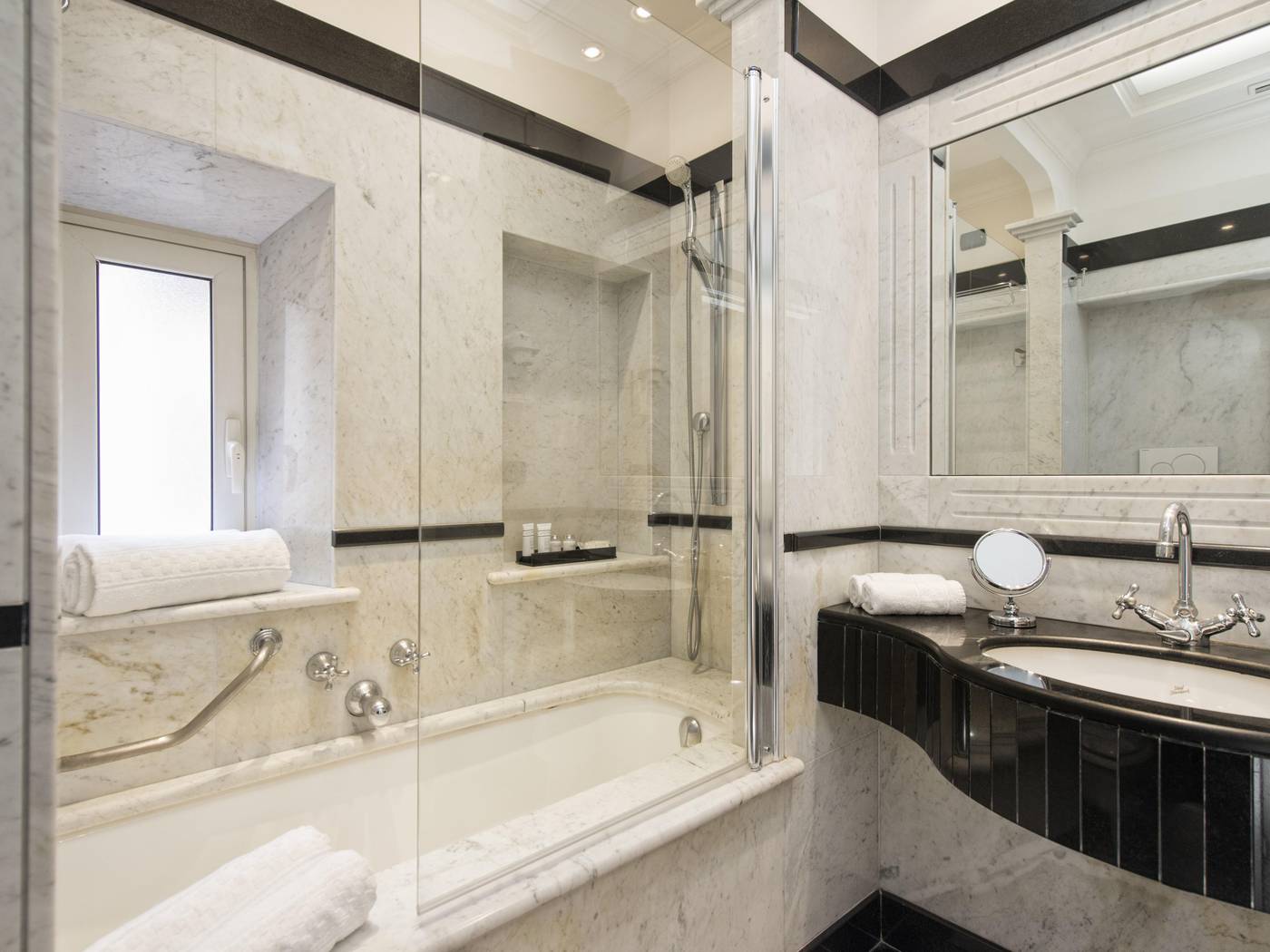 The-Britannia-Hotel-Room-29